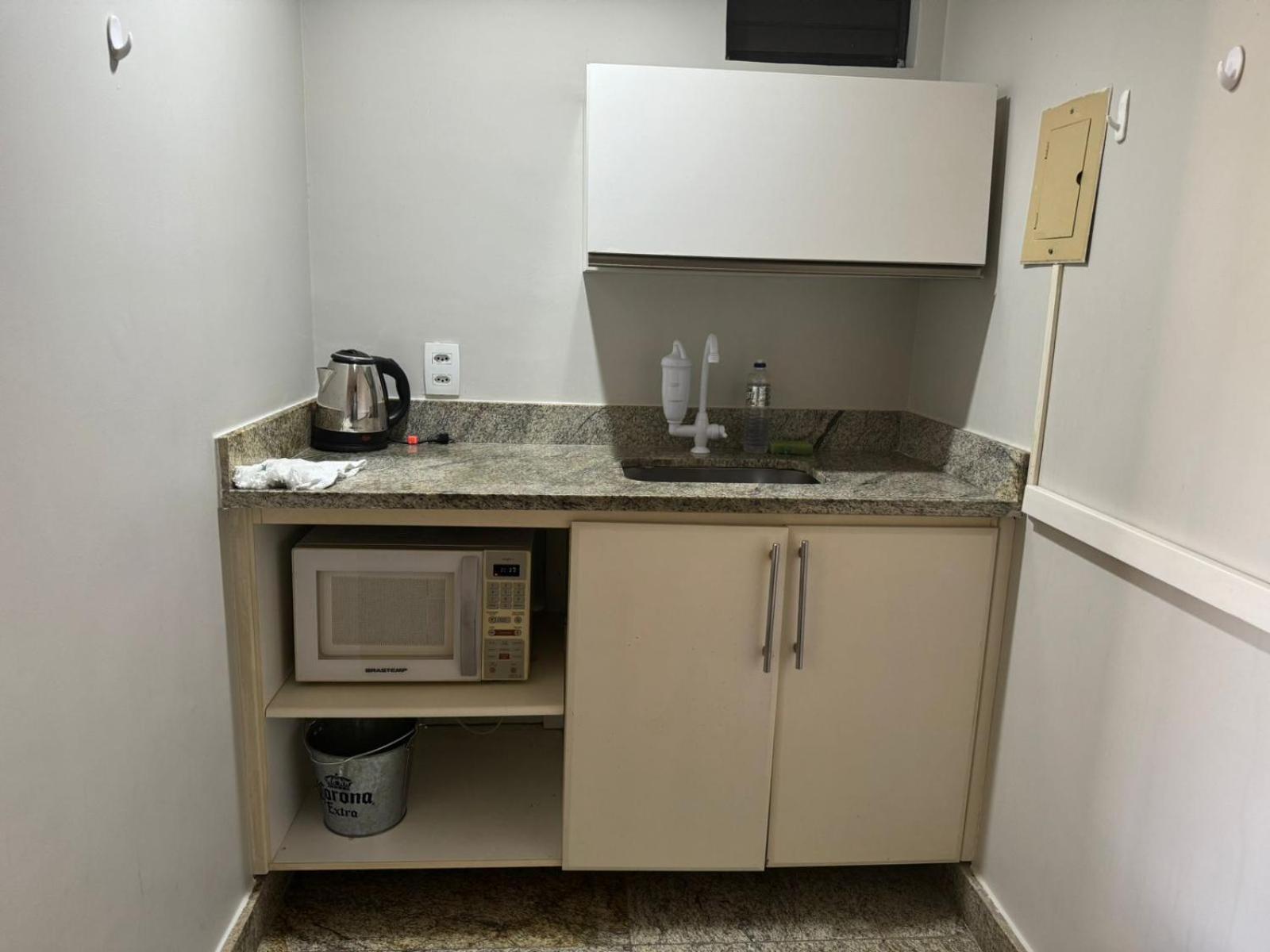 Flat Completo - LakeSide Hotel