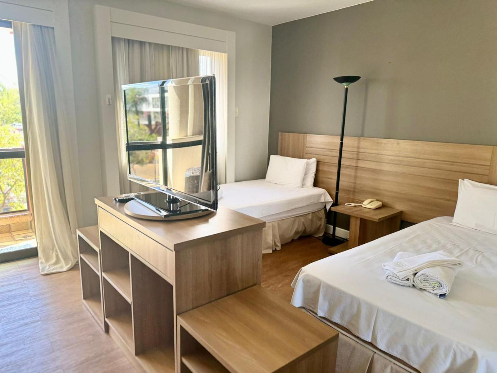 Flat Completo - LakeSide Hotel
