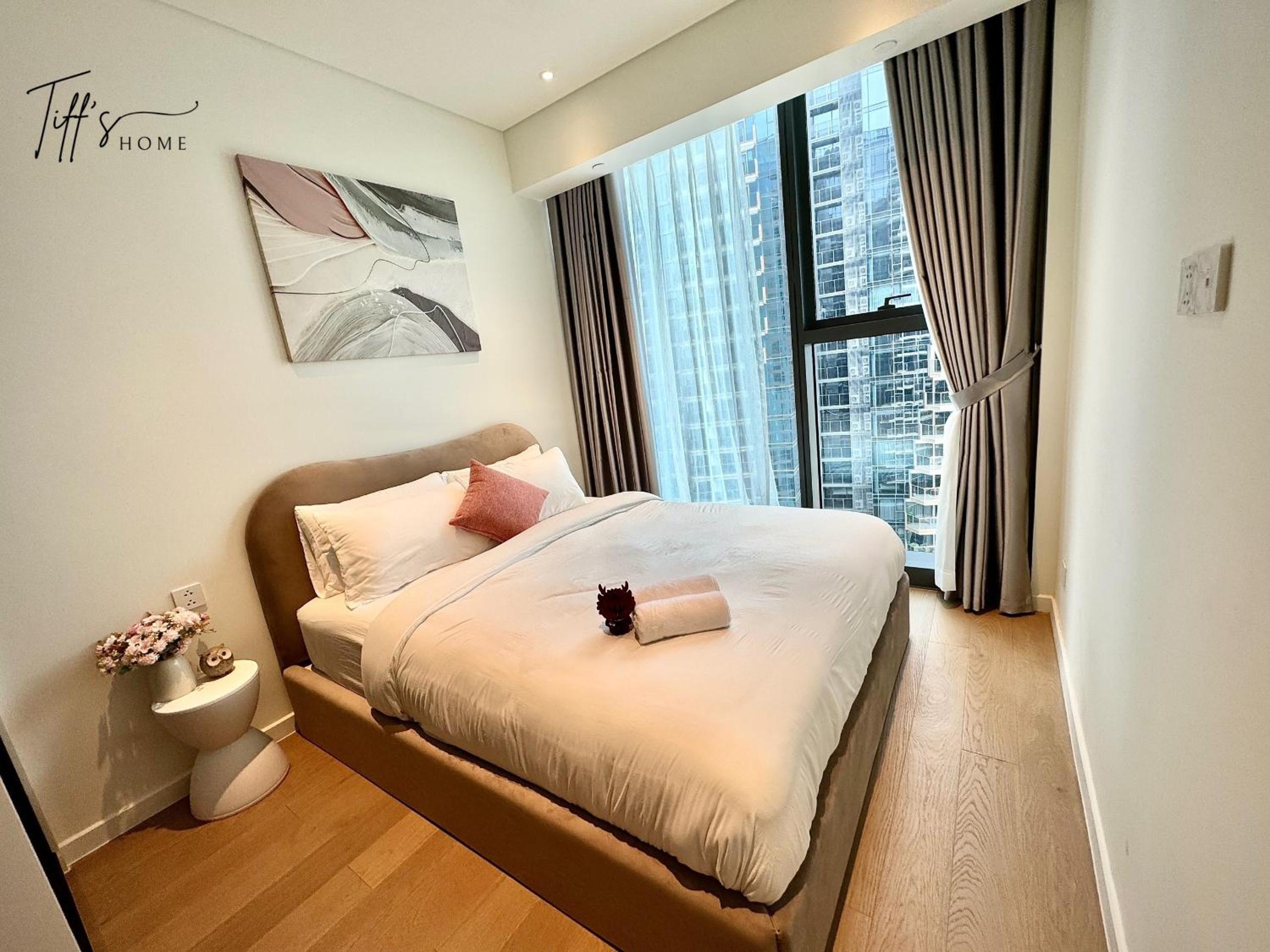 Metropole Thu Thiem - Tiff's Opera Suite