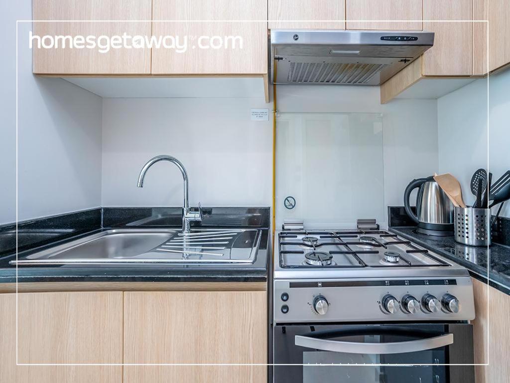 Homesgetaway - Elegant 2BRApt In Navitas A Damac Hills 2