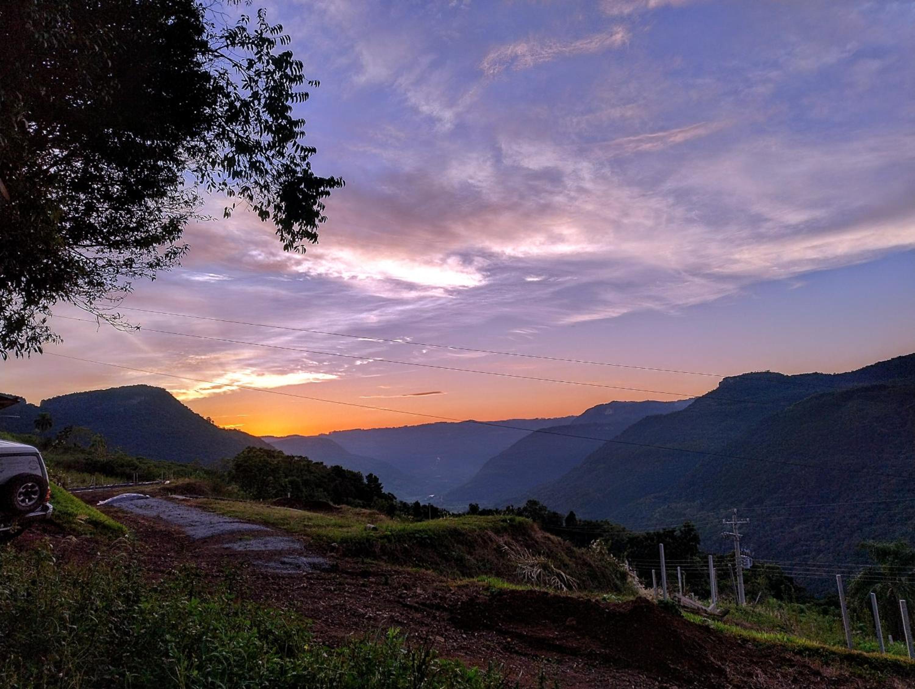 Chalé romântico com vista e banheira
