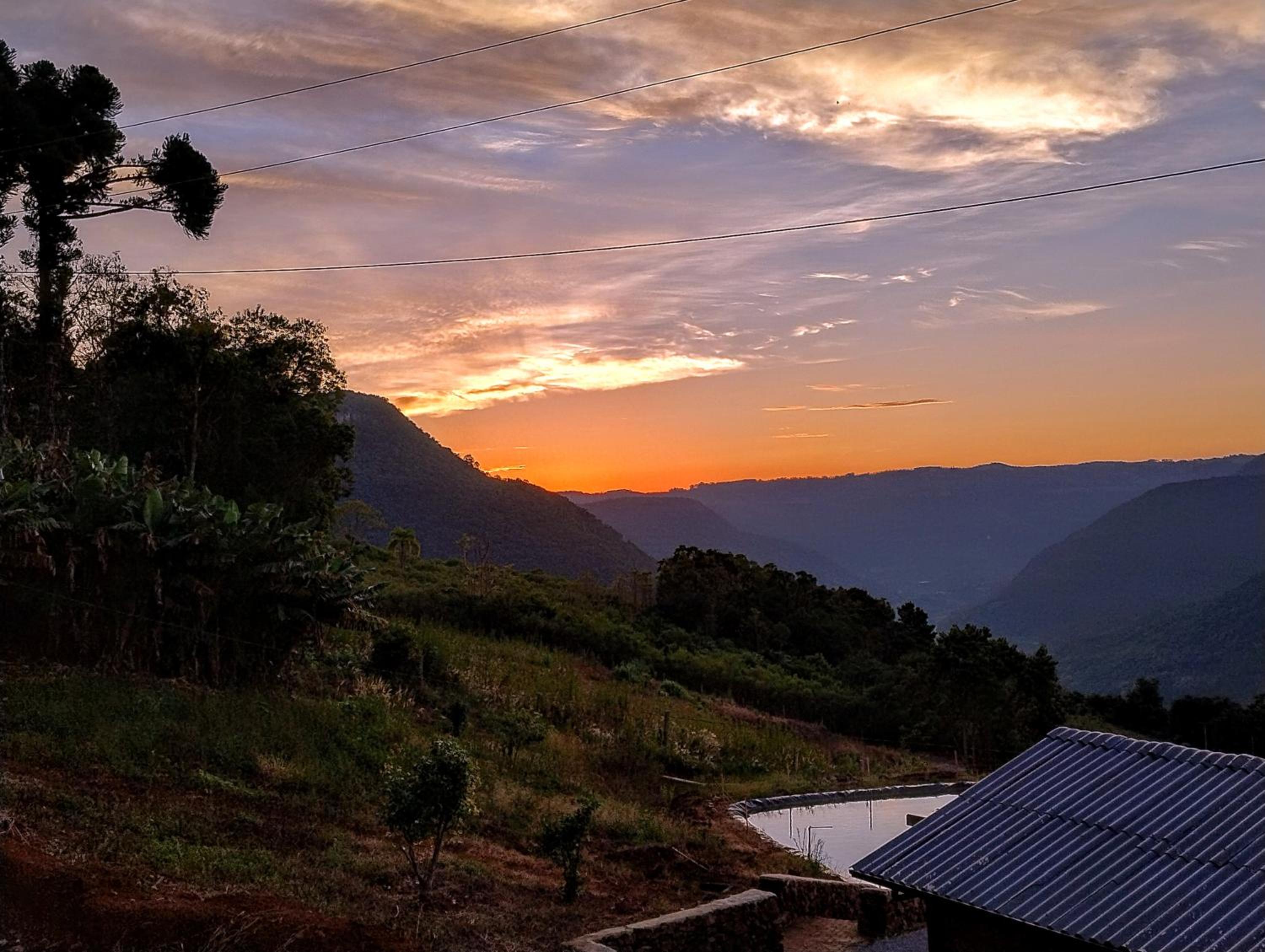 Chalé romântico com vista e banheira