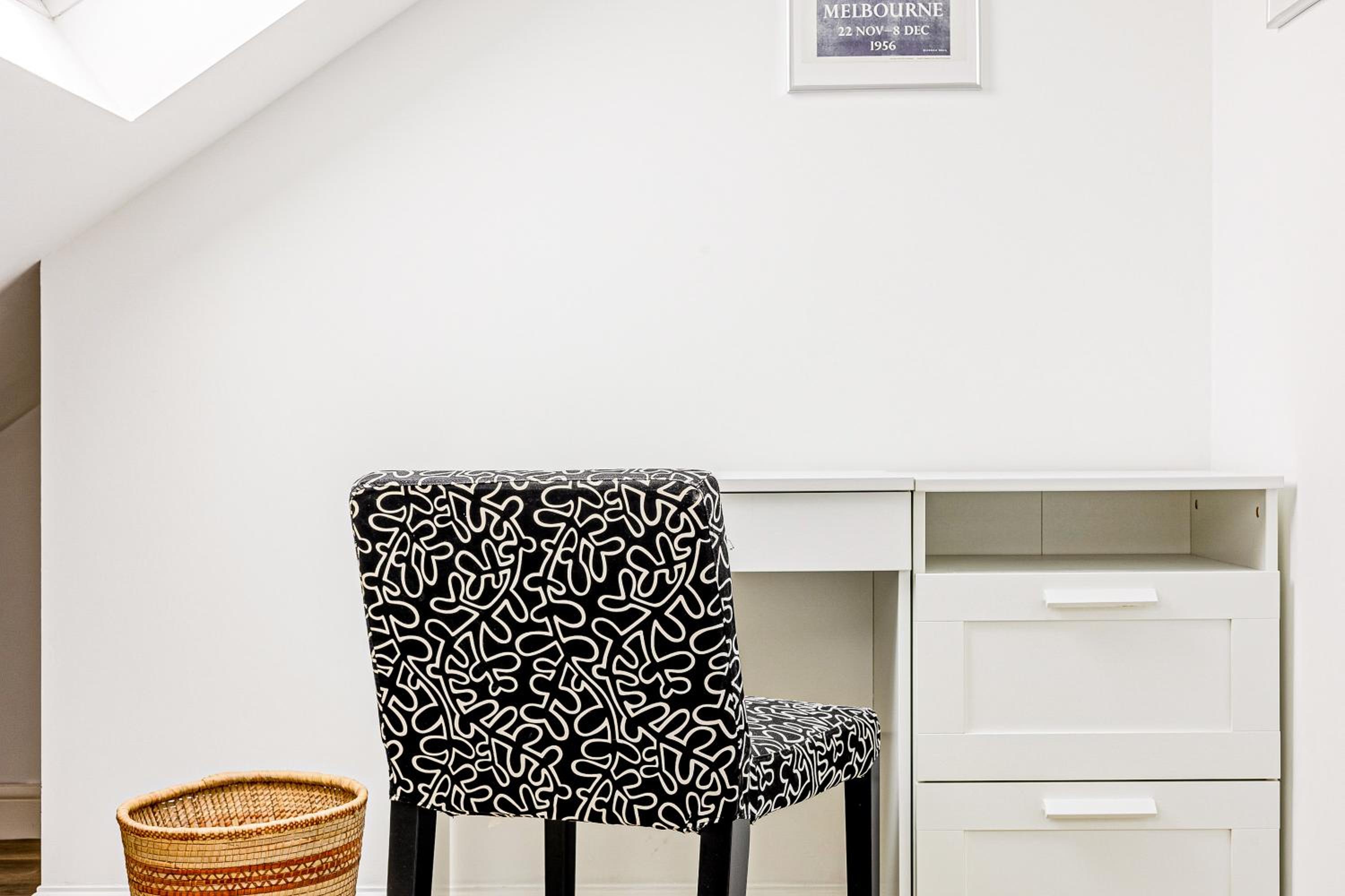 Central 3Story 3BR, Garden, 5min Holloway Rd Tube
