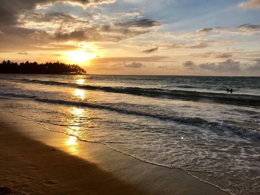 4 Br beachfront villa in las Terrenas view 3