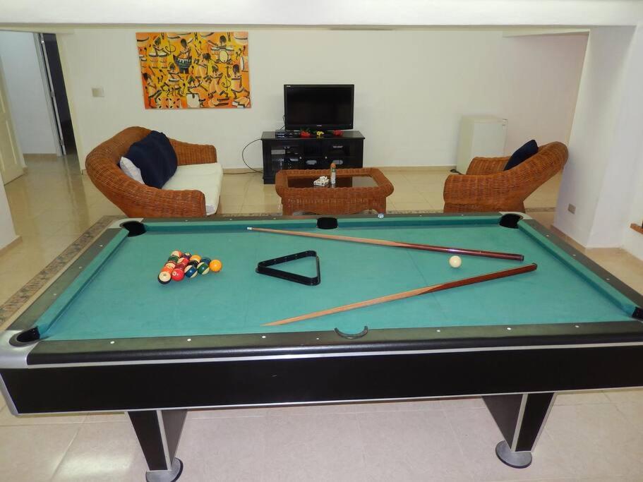 Beachfront villa with pool in Sosúa