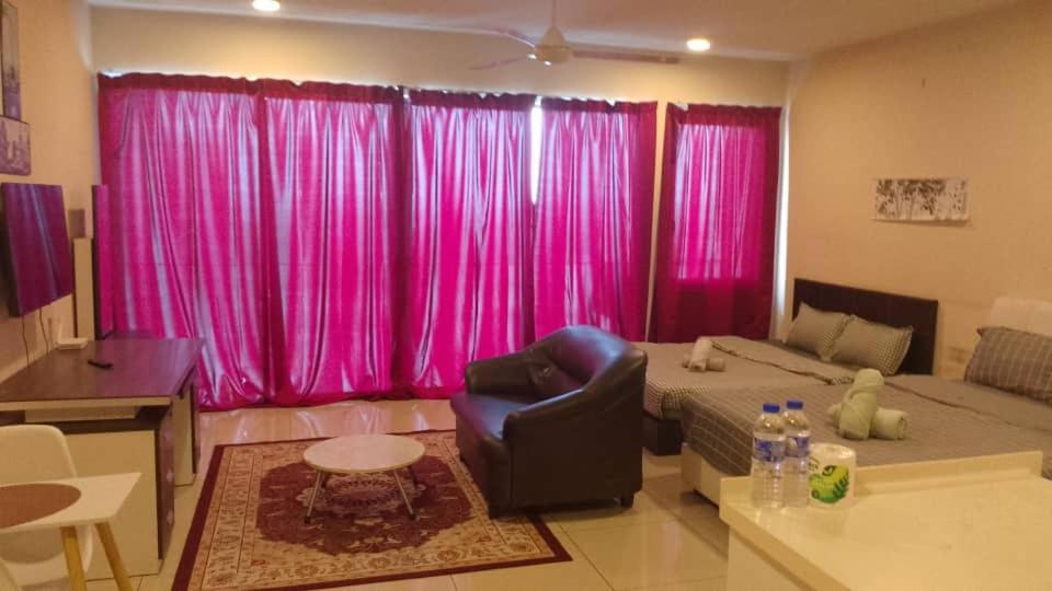 9Eleven Studio Apartment at Setia City