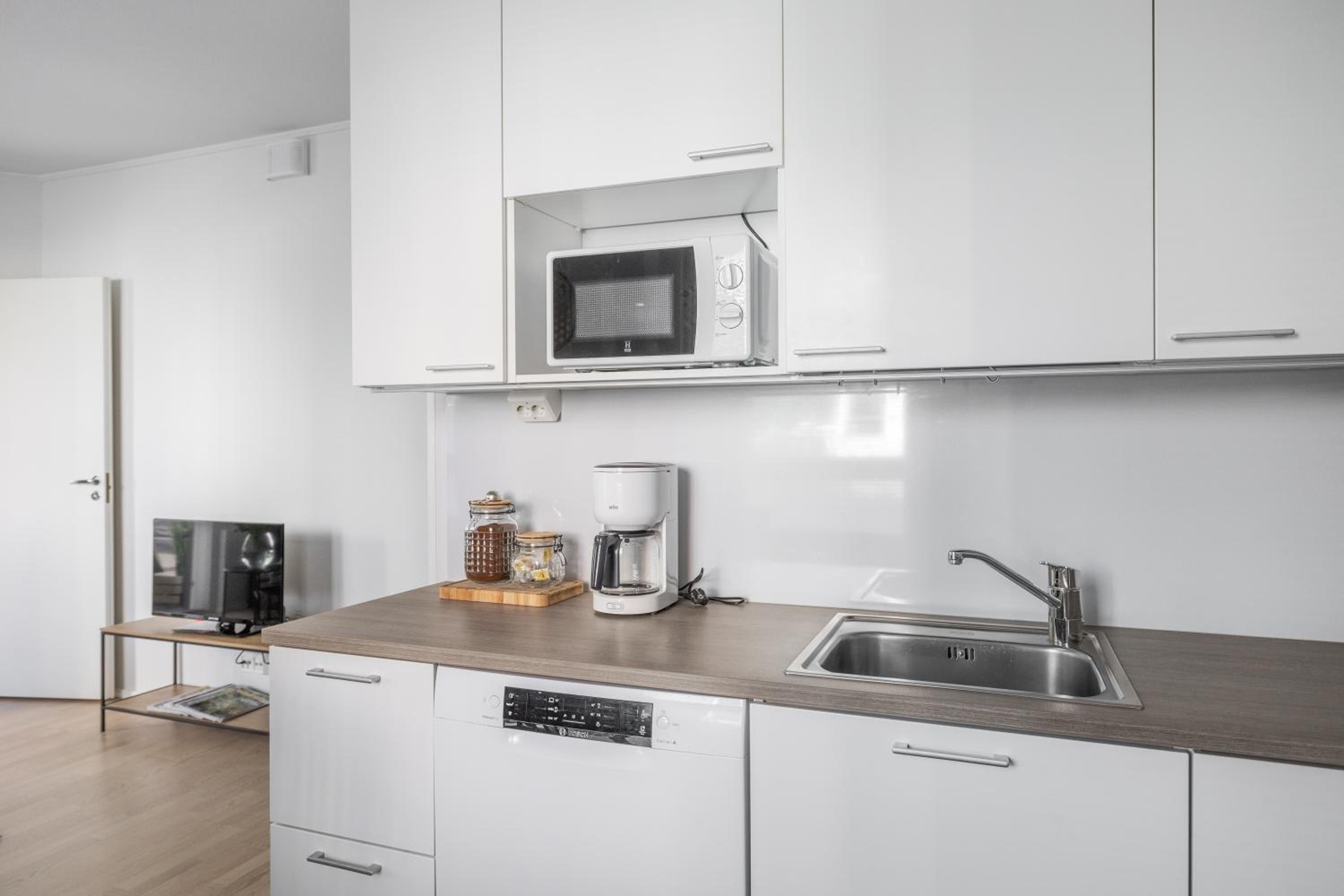 Arctic Pine City Suite