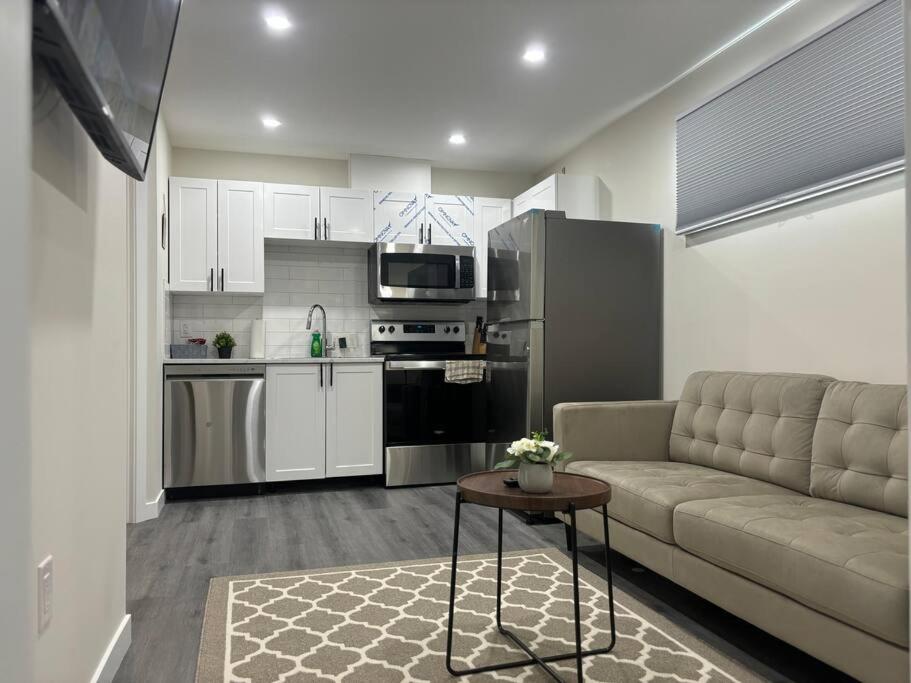 Guest Suite - Cozy Crib