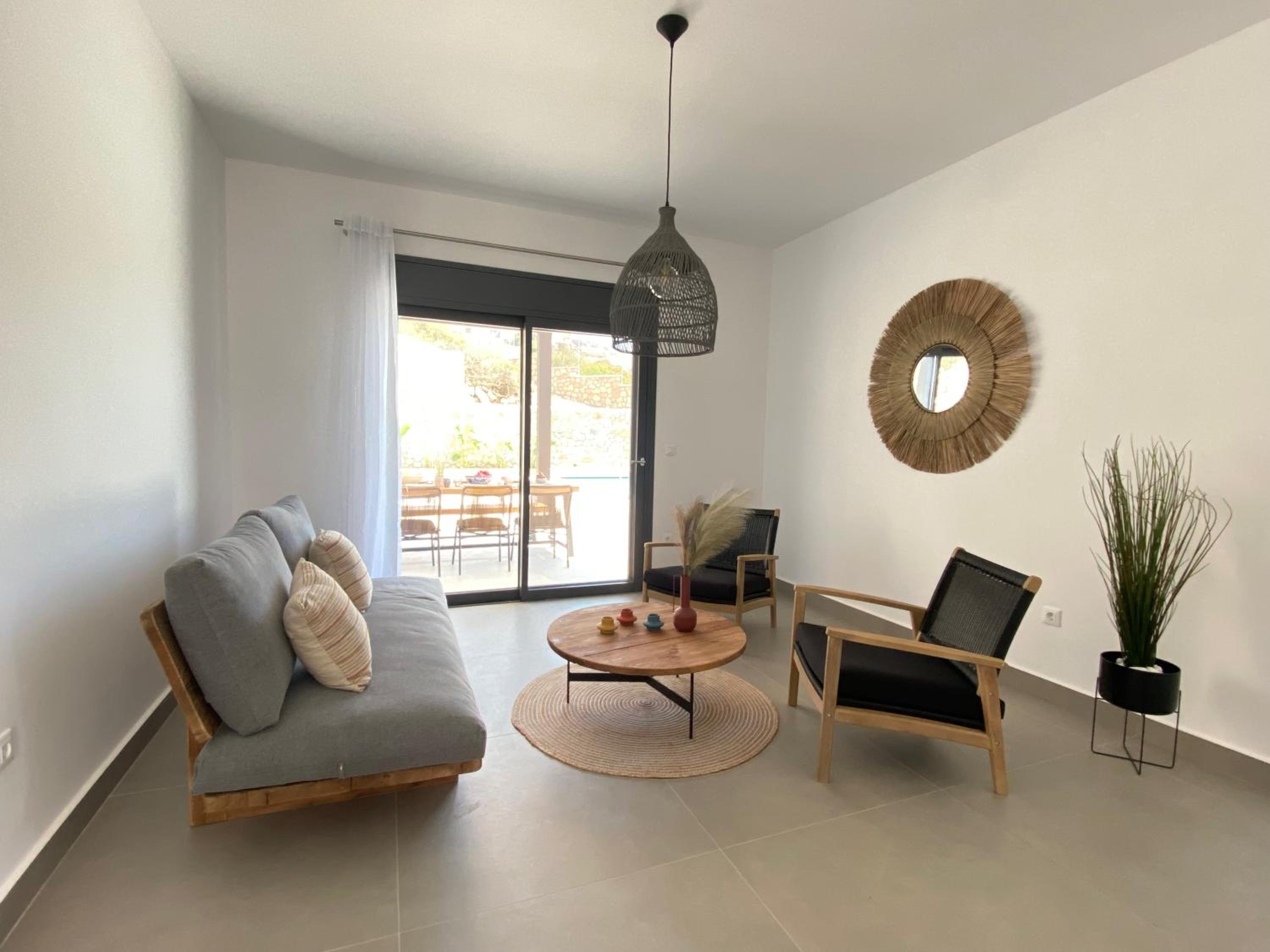 Pefkos Vista Luxury Villas