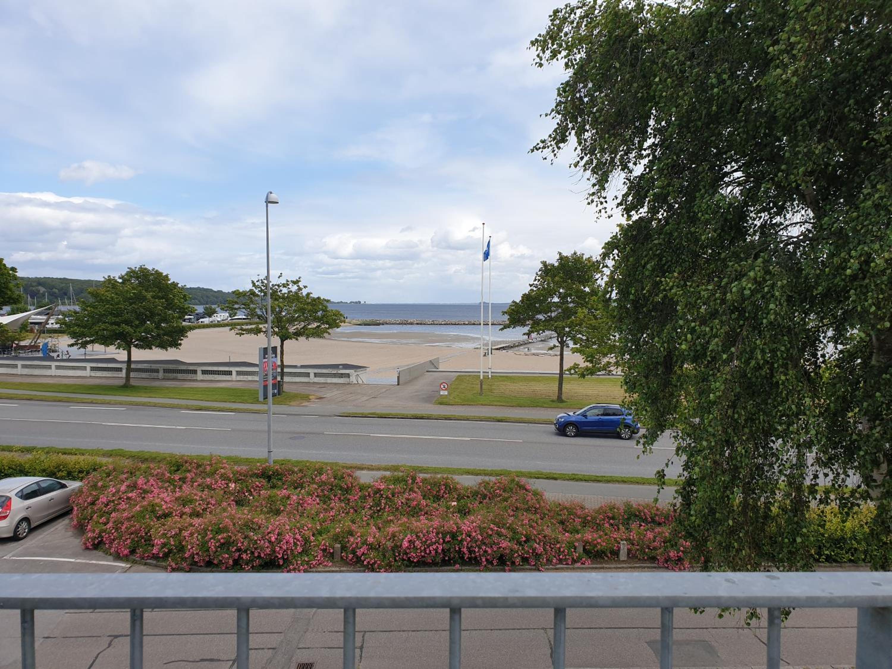 SKAU Beach View