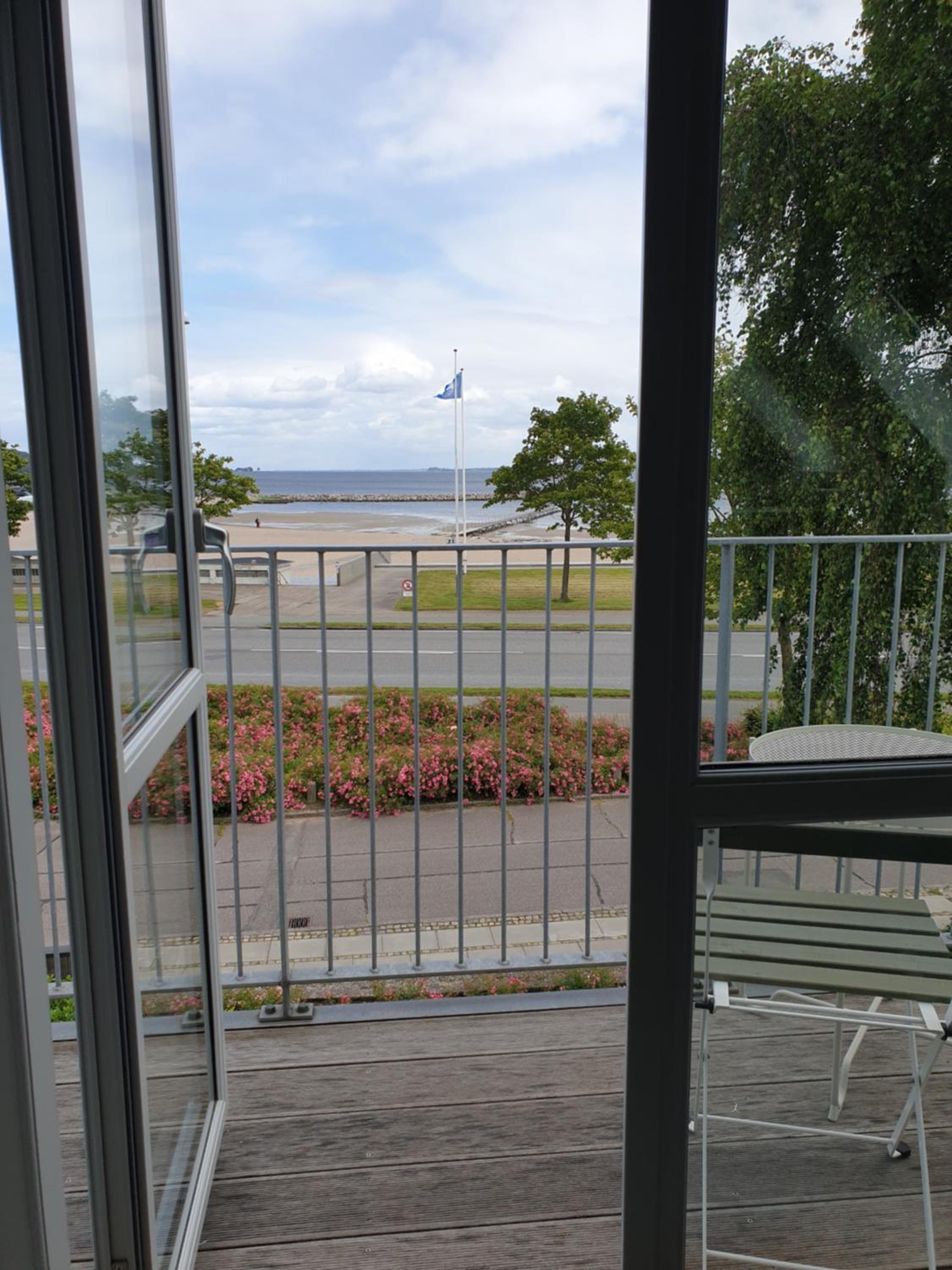 SKAU Beach View