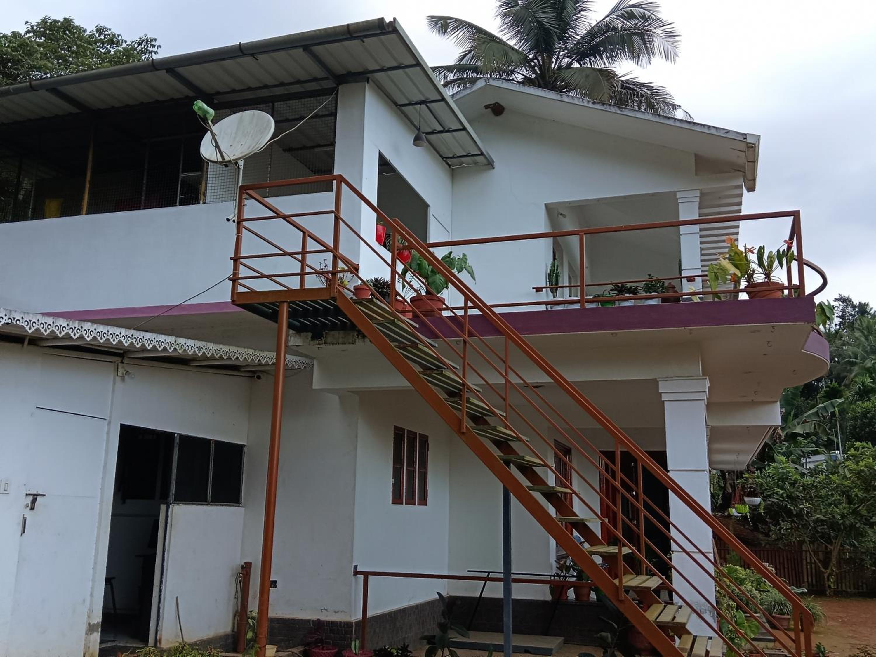 Royal Valley Apartment Service Villa view 5