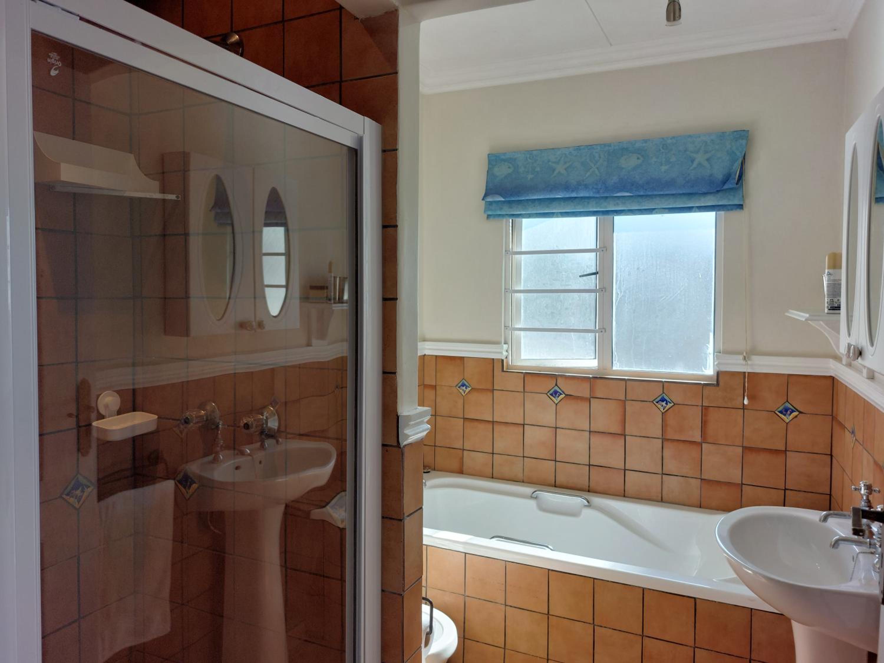 Dolphin Place Southport view 5
