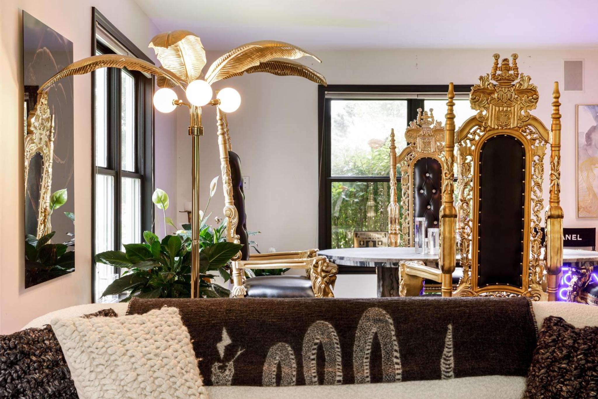 Peaceful Luxury Unique 3 BDR Home with Cinema Gym and more