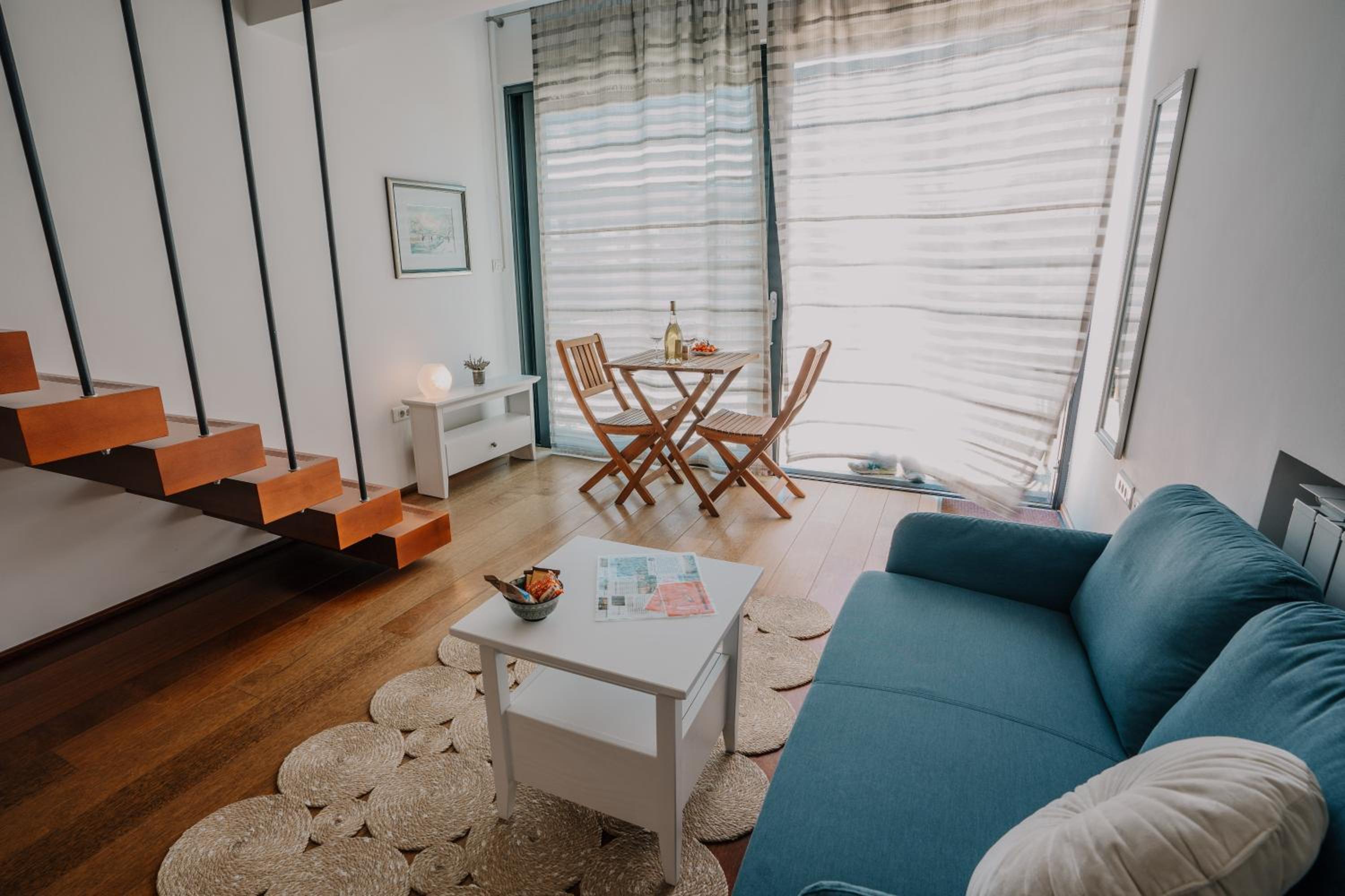 Hedona Vineyard Apartments
