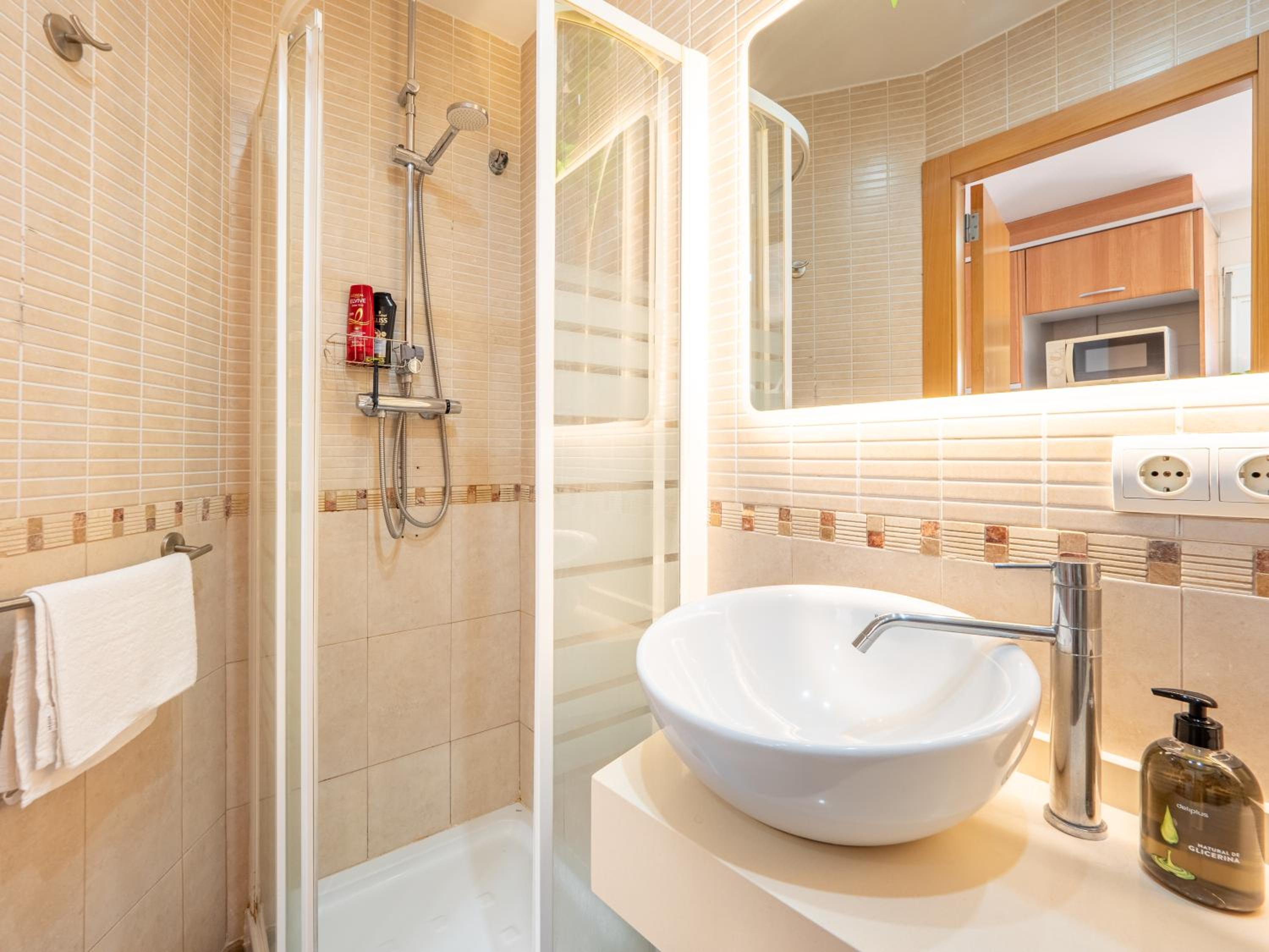 Ático de Lujo Plaza Ayuntamiento en Valencia — bathroom