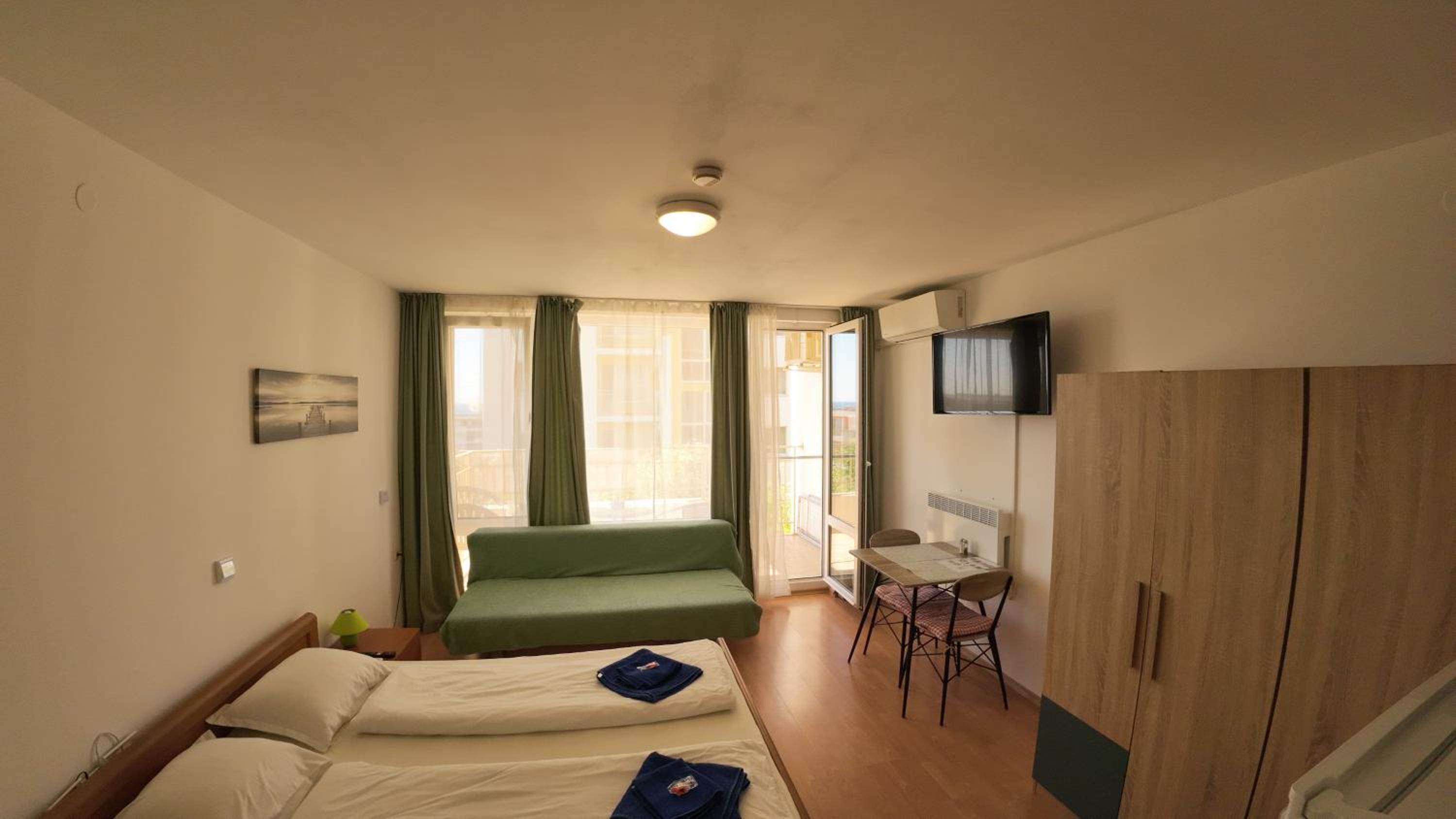 William's apartments - third special studio view 2