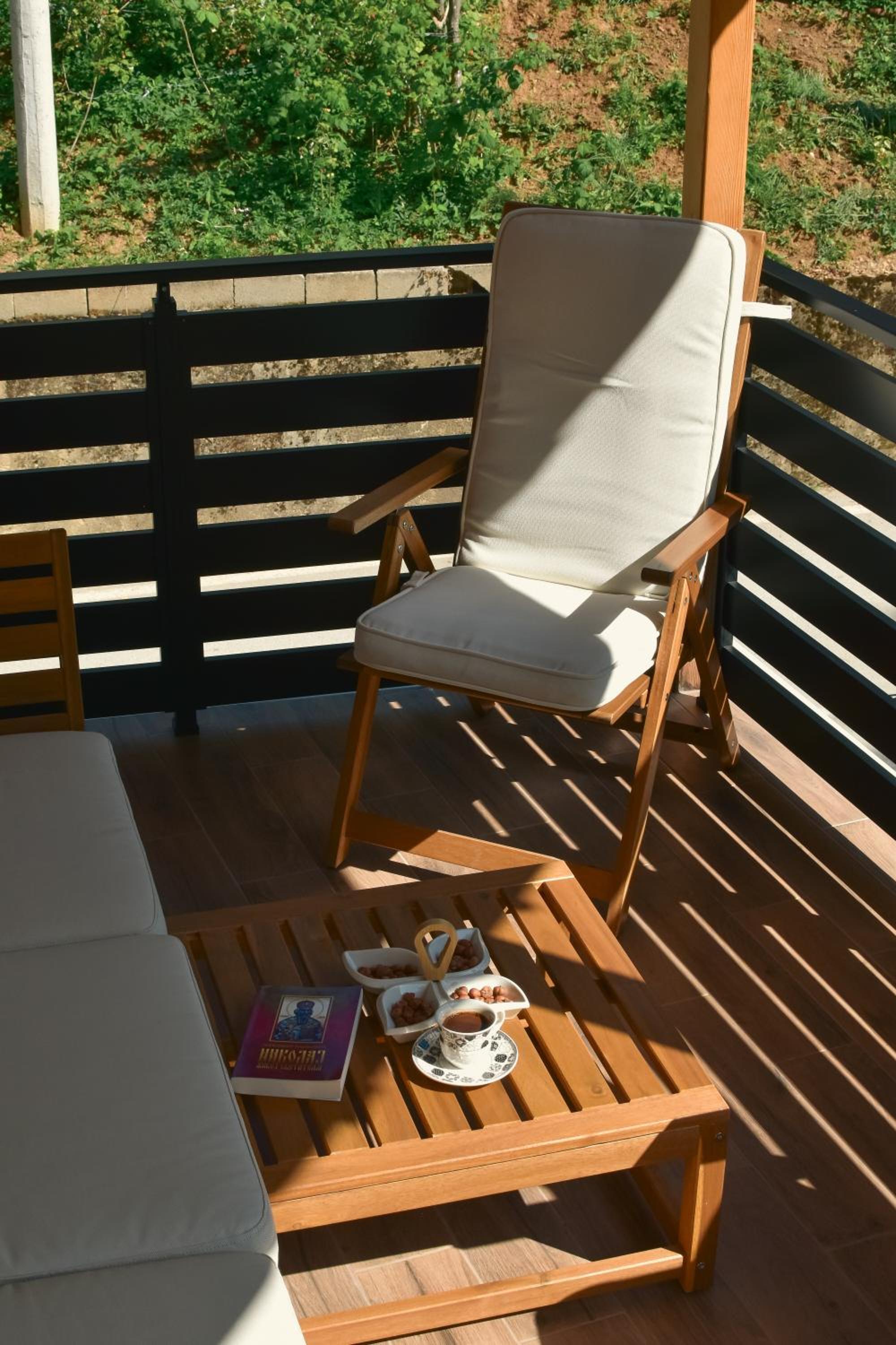 Photo 11