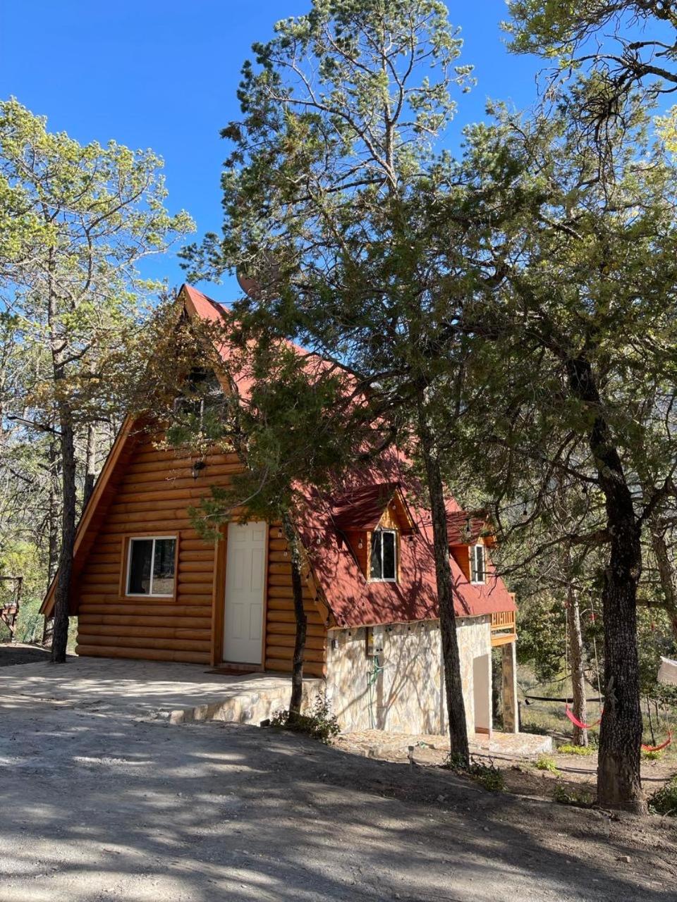Glamping MORET Cabaña Alpina M2 view 3