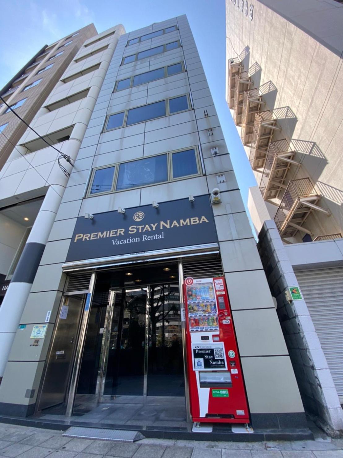 Premier Stay NAMBA なんば駅徒歩3分 3 mins walk from Namba Station 7rooms table 2baths 4toilets Osaka
