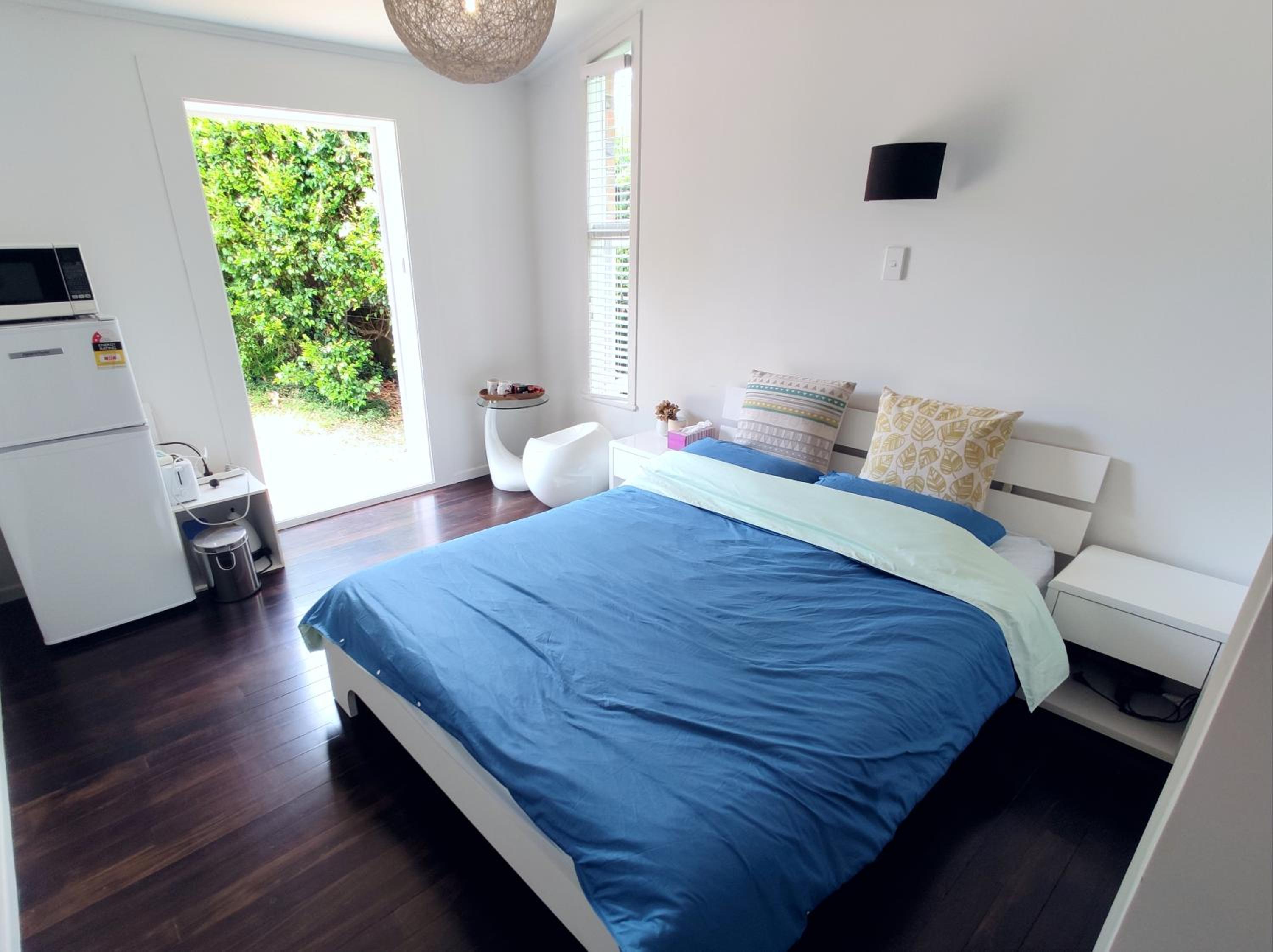 Separate Entry Guest Room with Private Bathroom in Forrest hill view 3
