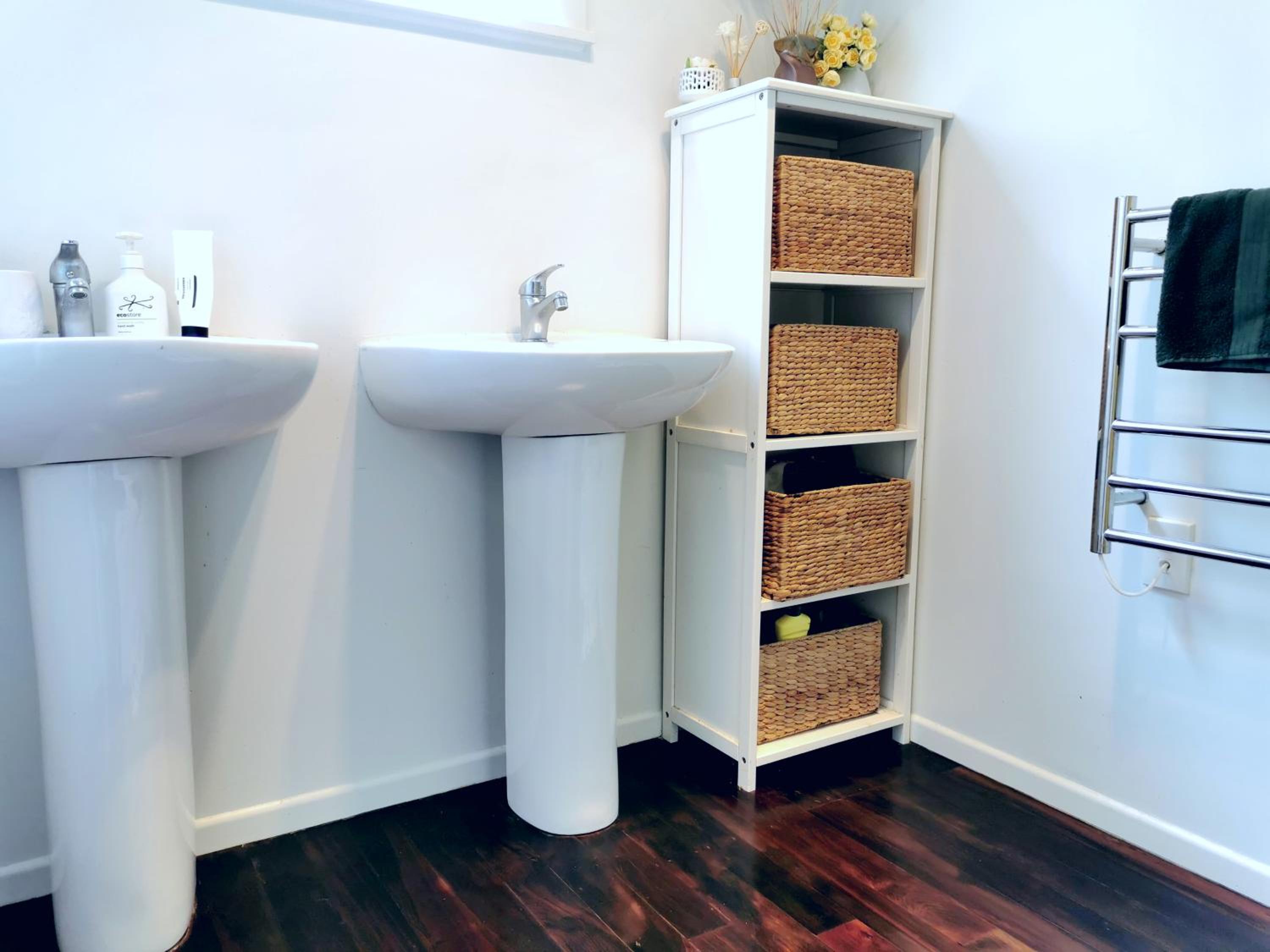 Separate Entry Guest Room with Private Bathroom in Forrest hill view 5