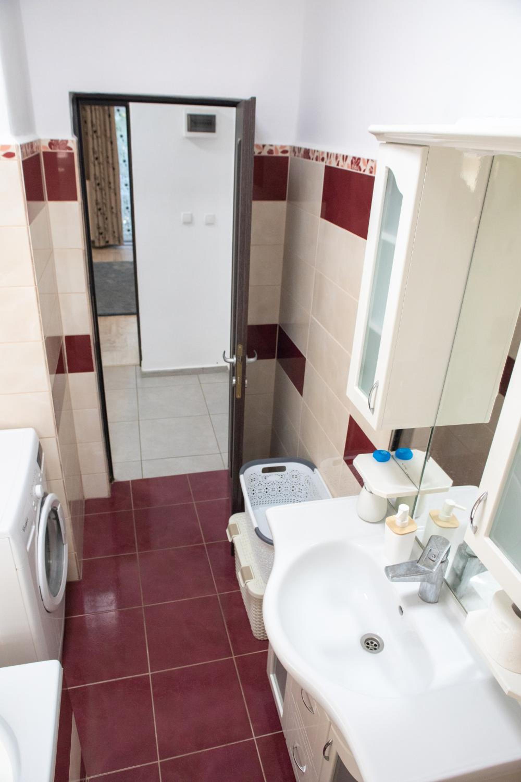 Apartament Gheso