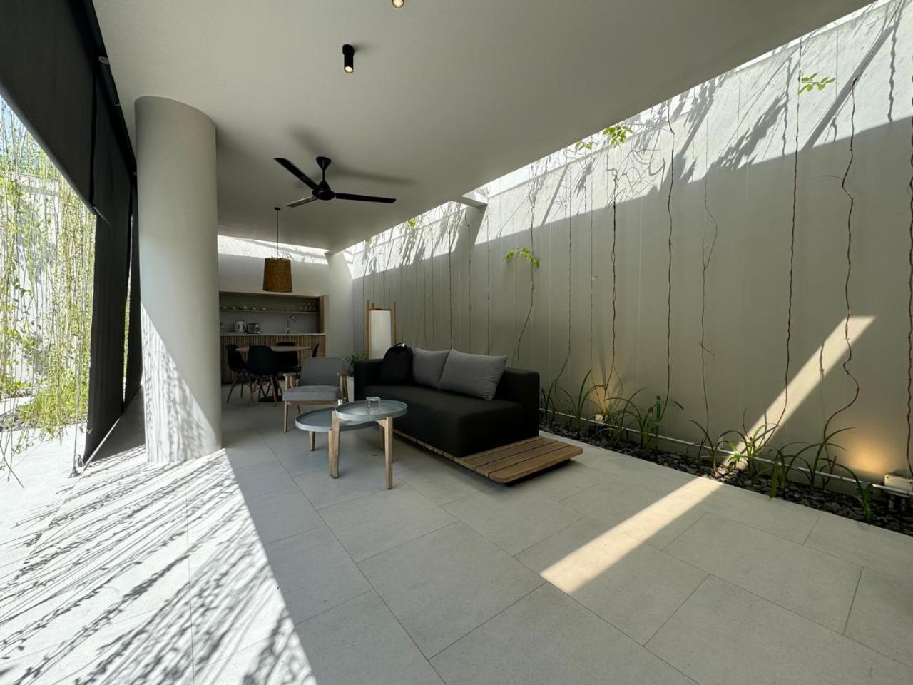 H Villa Phú Quốc