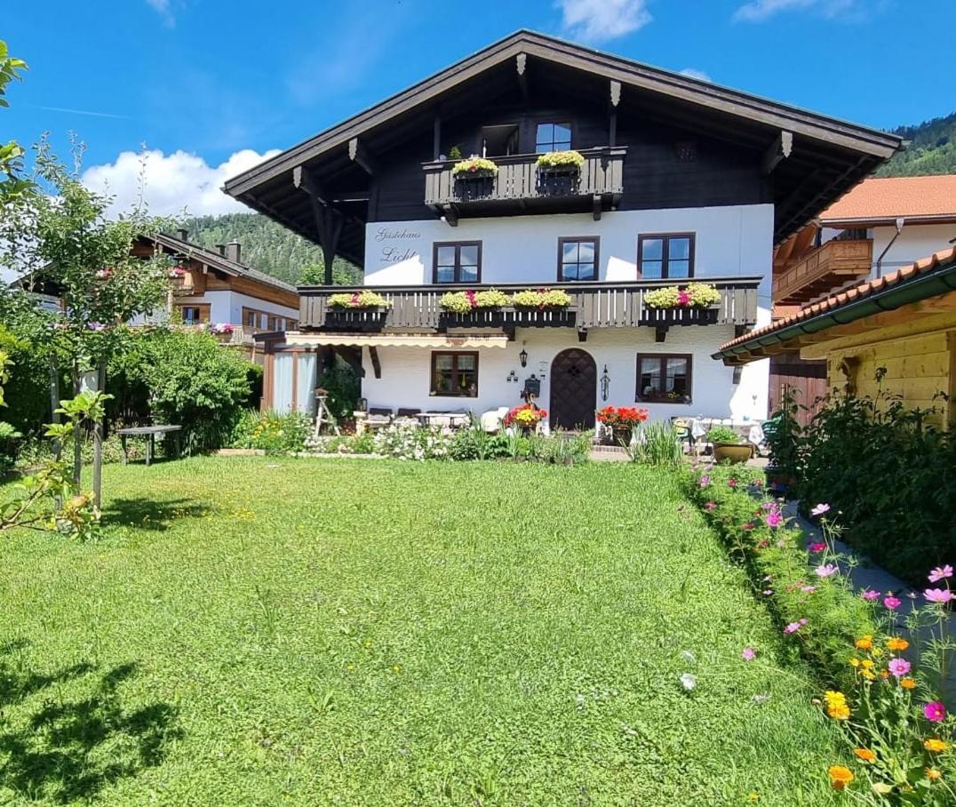 Ferienwohnungen Gästehaus Licht