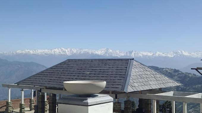 The Greenberry Mountain Resort Narkanda view 3