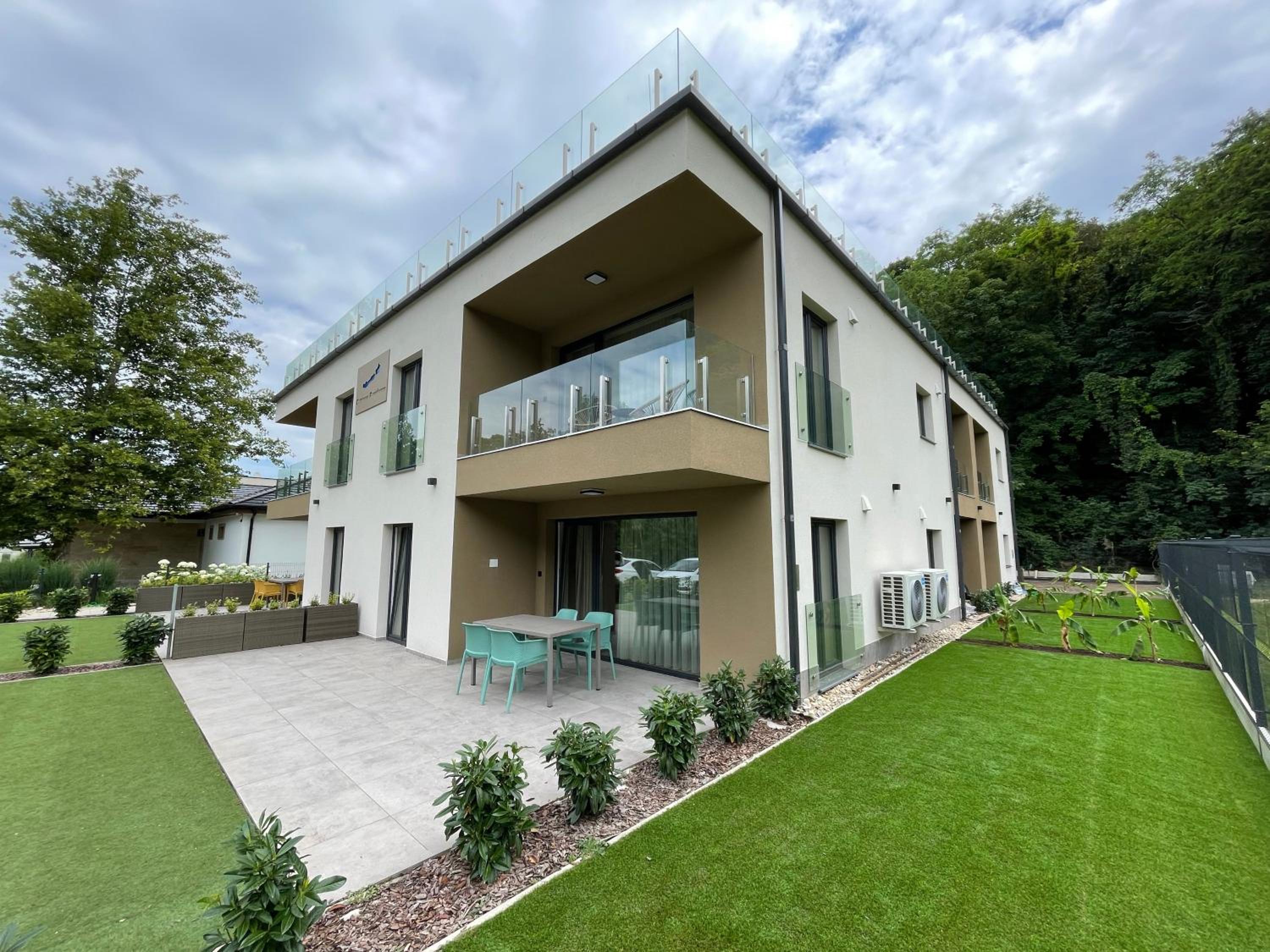 Optimus Residence