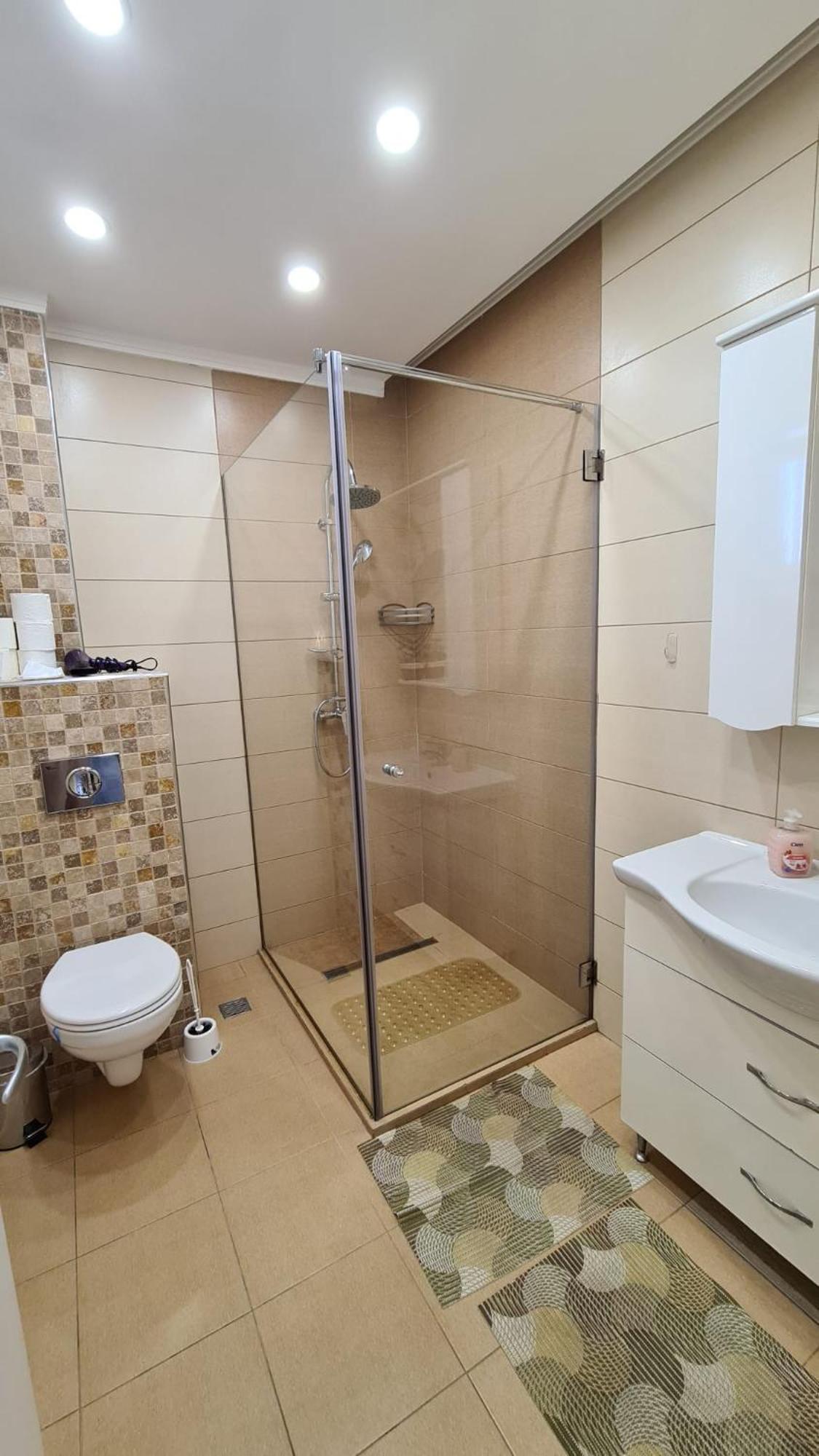 Iris H18 Apartment view 4
