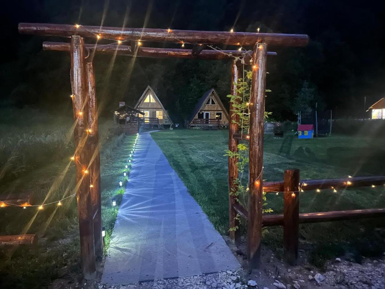 Cabanutze Satic