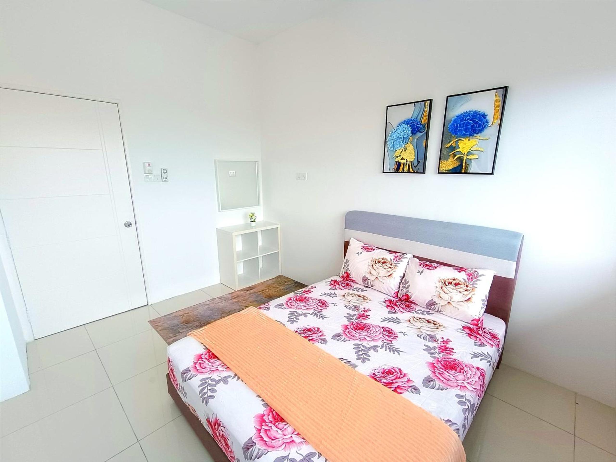D'Luna Homestay Seaview I Sunrise View With Swimming Pool