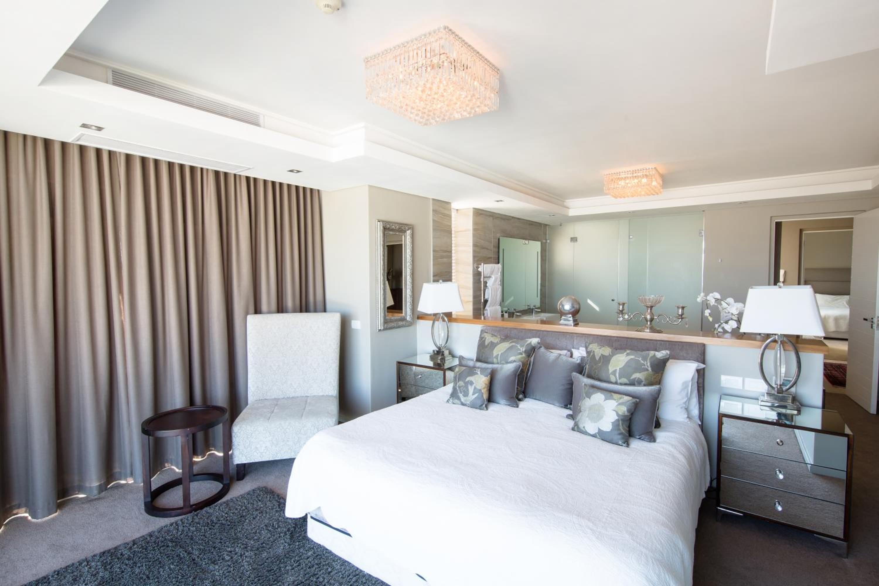 Photo 116 sur 199 de The Residences at Crystal Towers