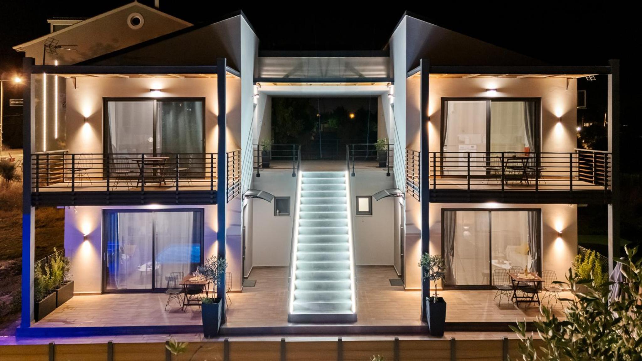 Dimargi Apartments