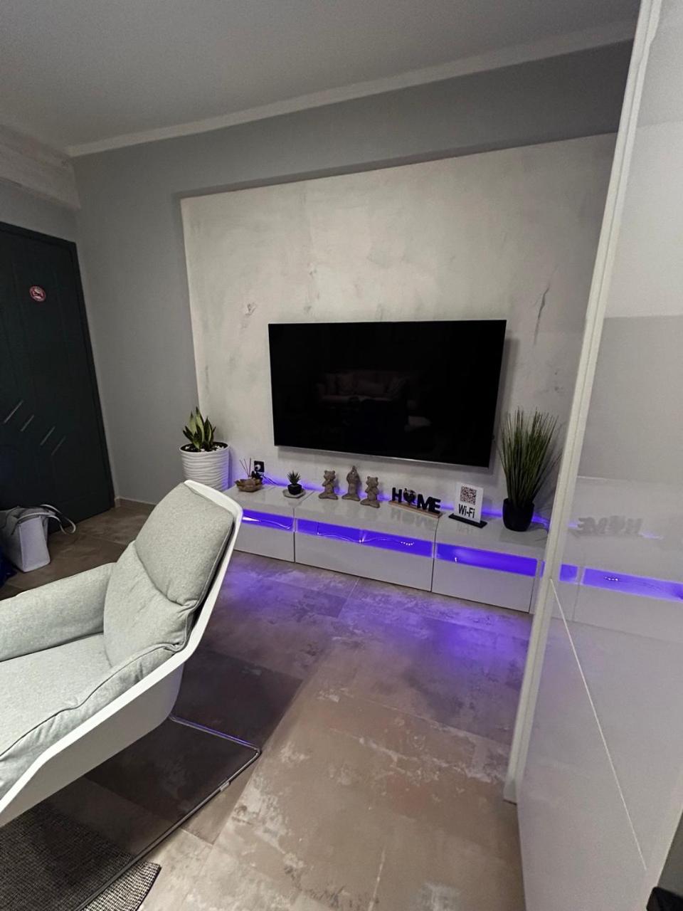 George luxury living