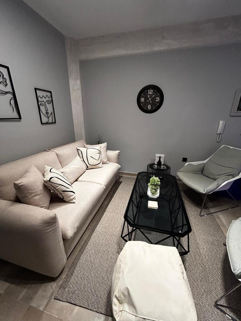 George luxury living