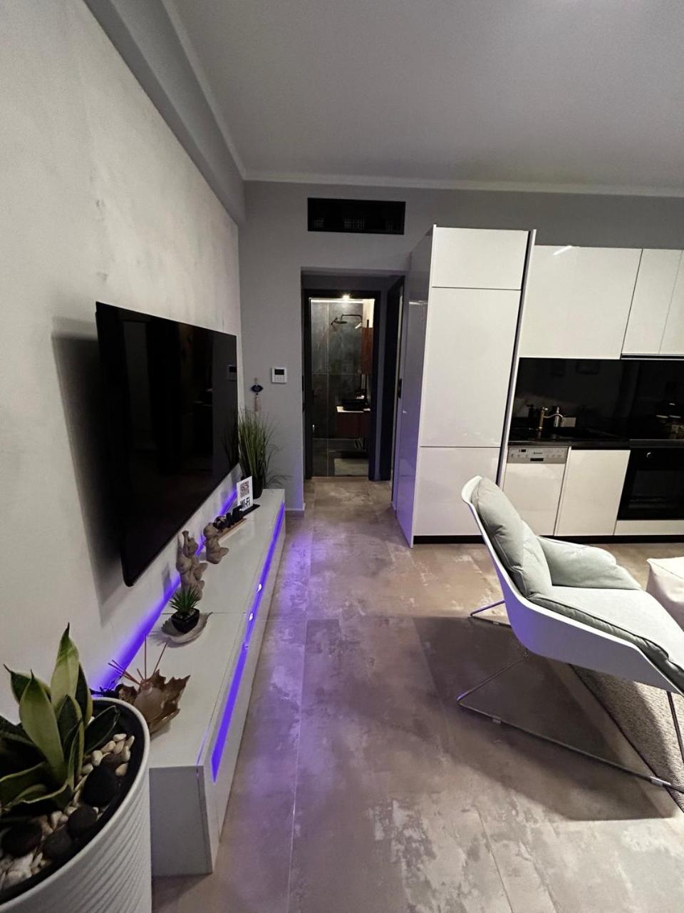 George luxury living