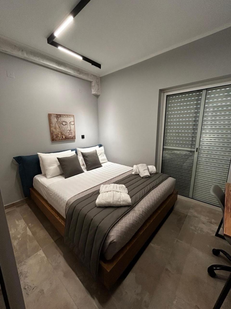 George luxury living