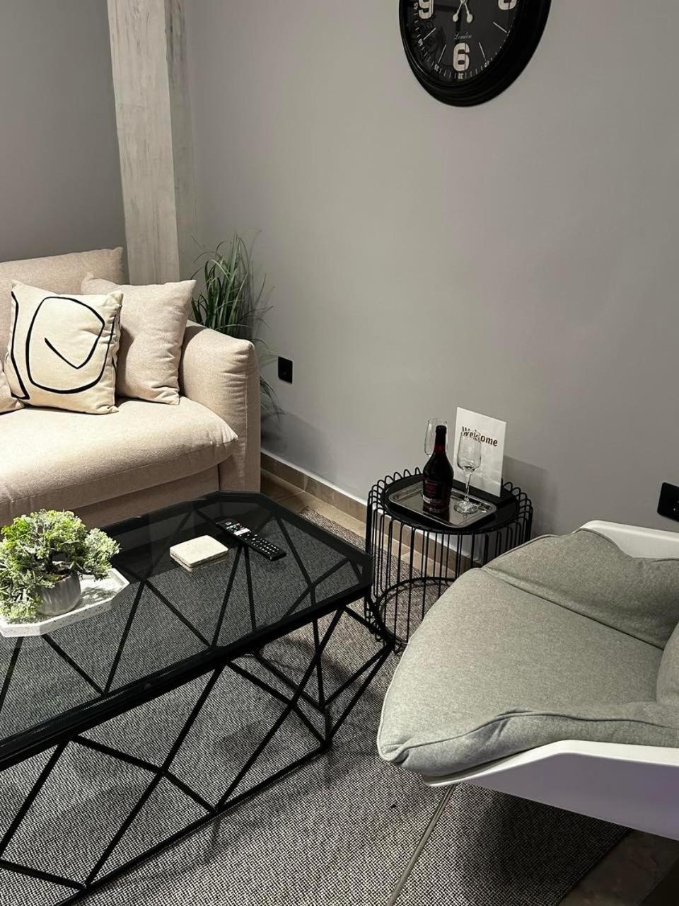 George luxury living