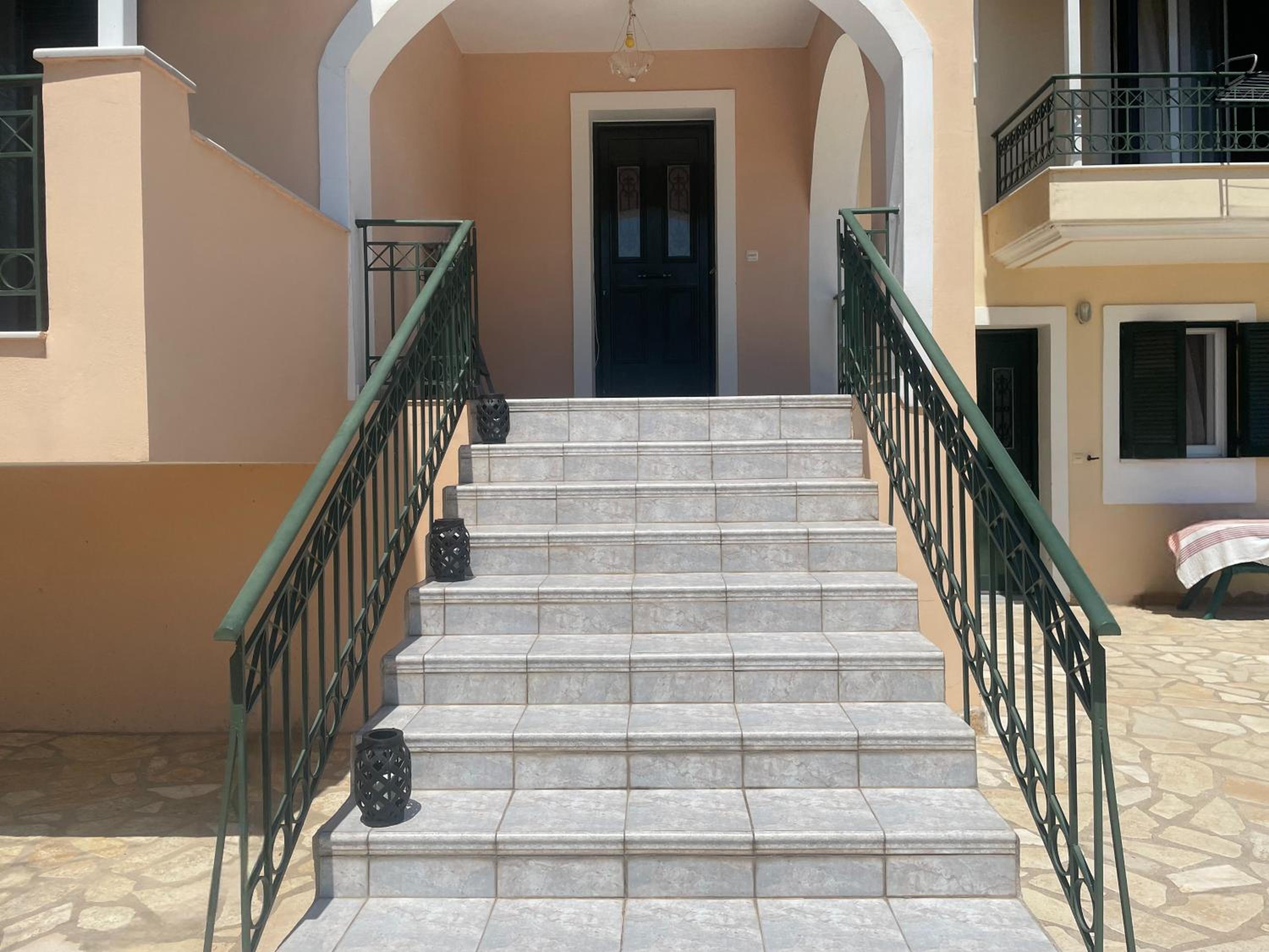 Alexandras House