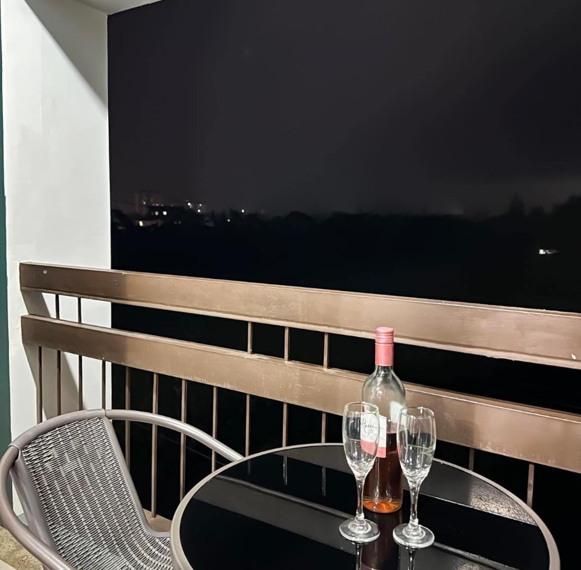 Relaxing Room with Pool & Playground Near SkyRanch view 2