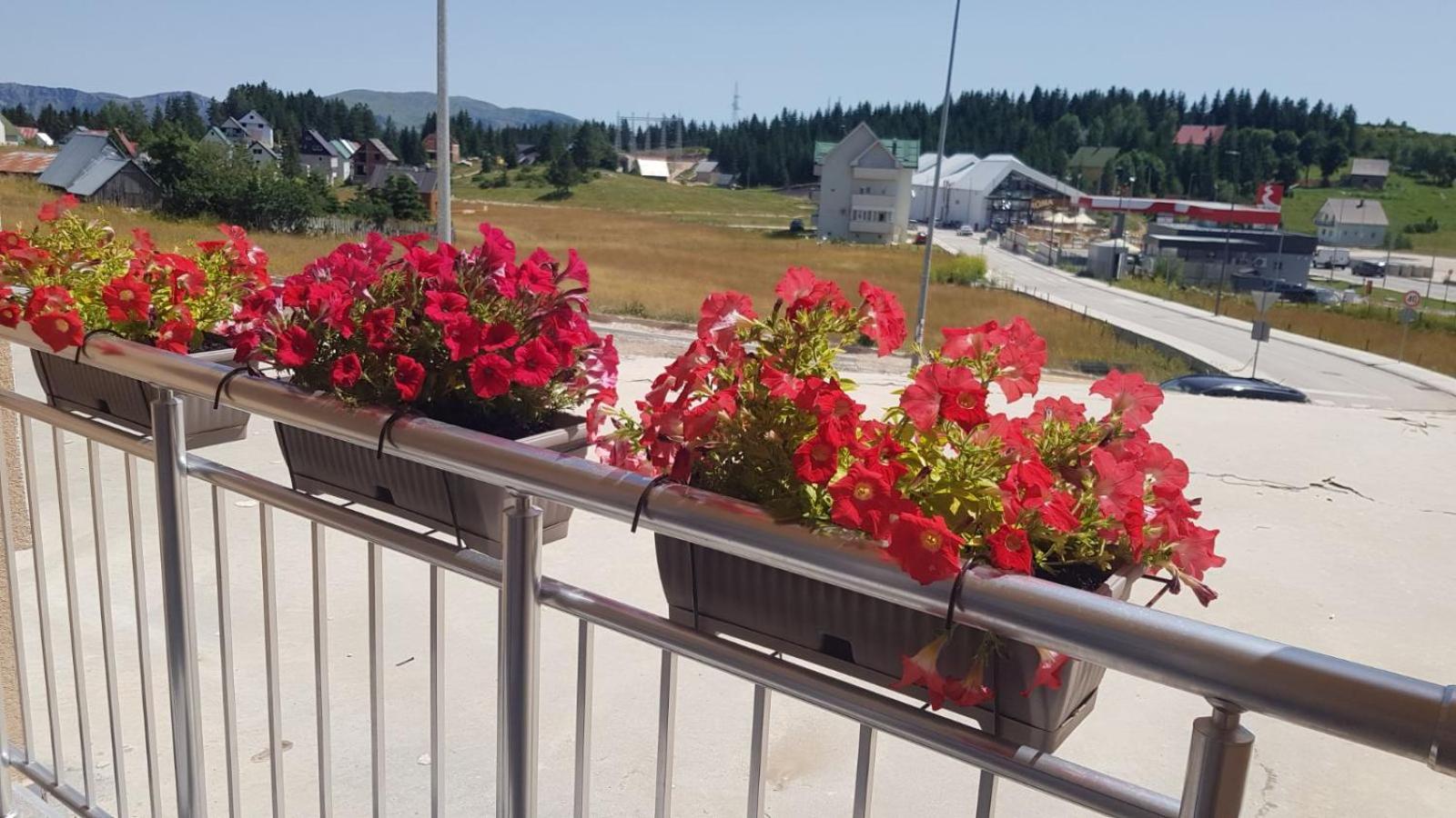 Hotel Apartman Get Rest - Image 1