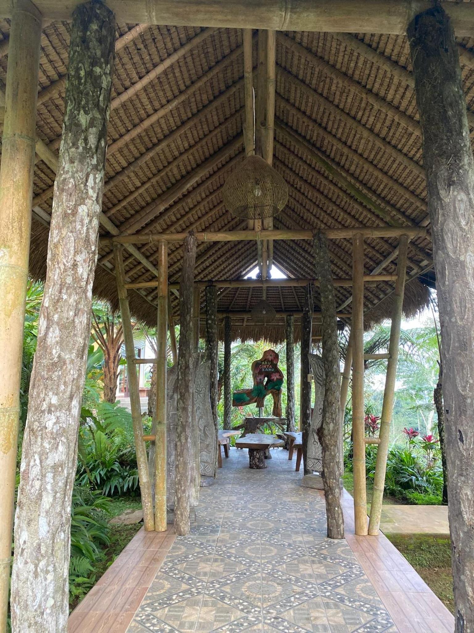 Lembah Cinta Mayungan