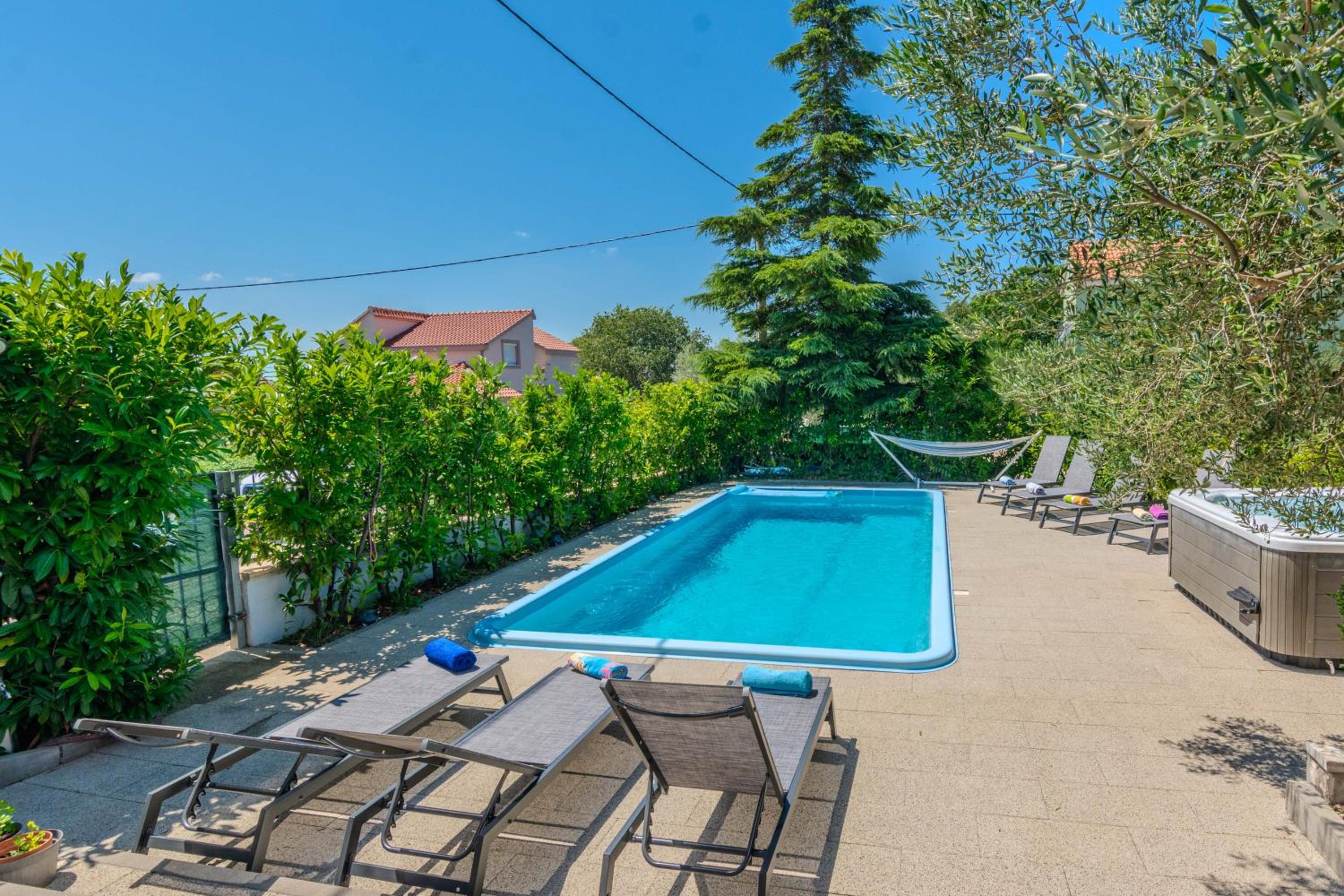 HOLIDAY HOUSE LAVANDA