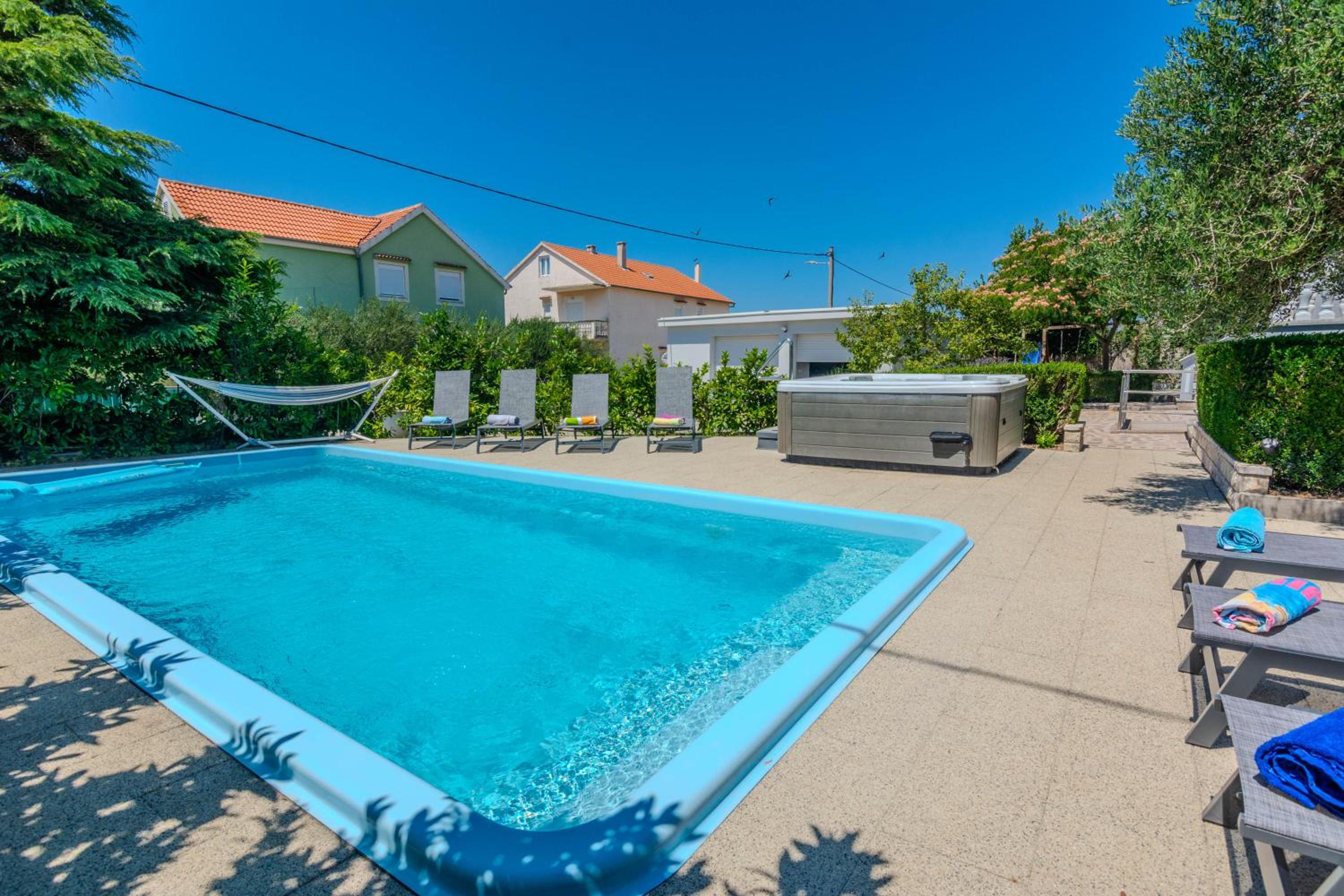 HOLIDAY HOUSE LAVANDA