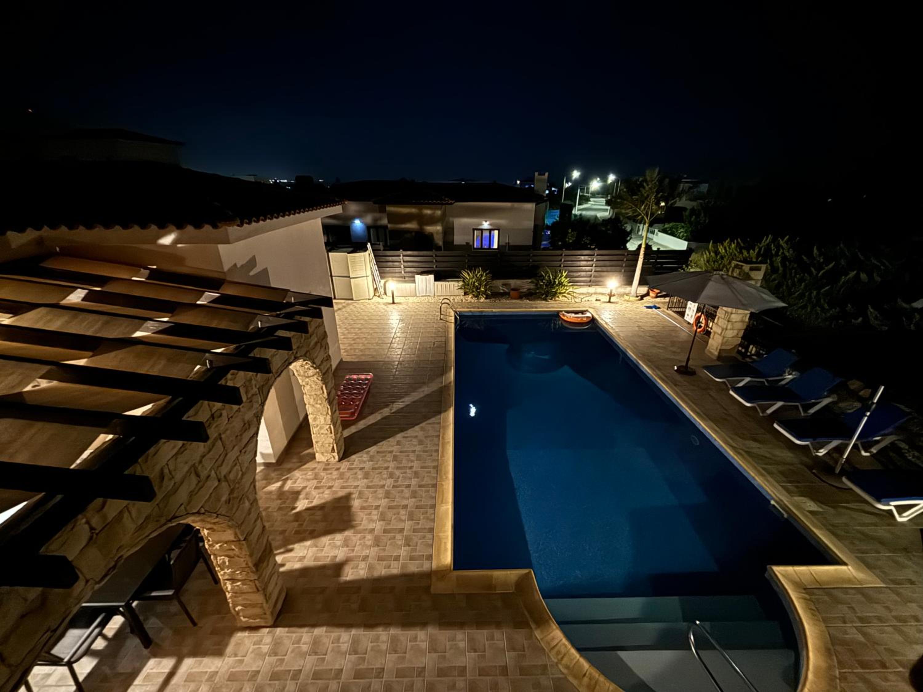 Villa Imperial Sea-Caves Private Pool
