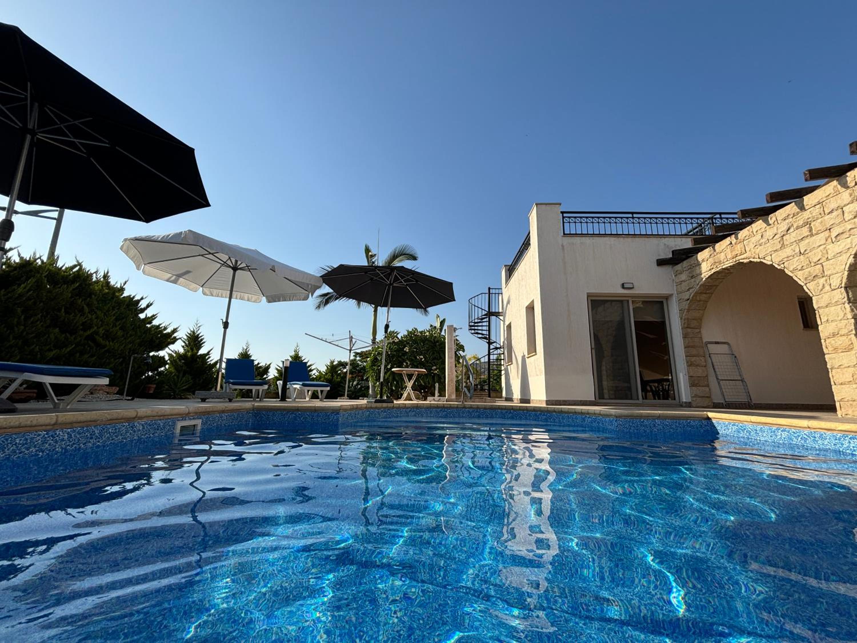 Villa Imperial Sea-Caves Private Pool