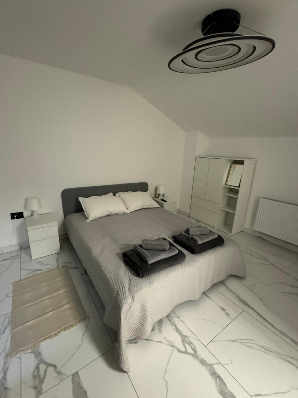 Frushka Queen Villa view 5